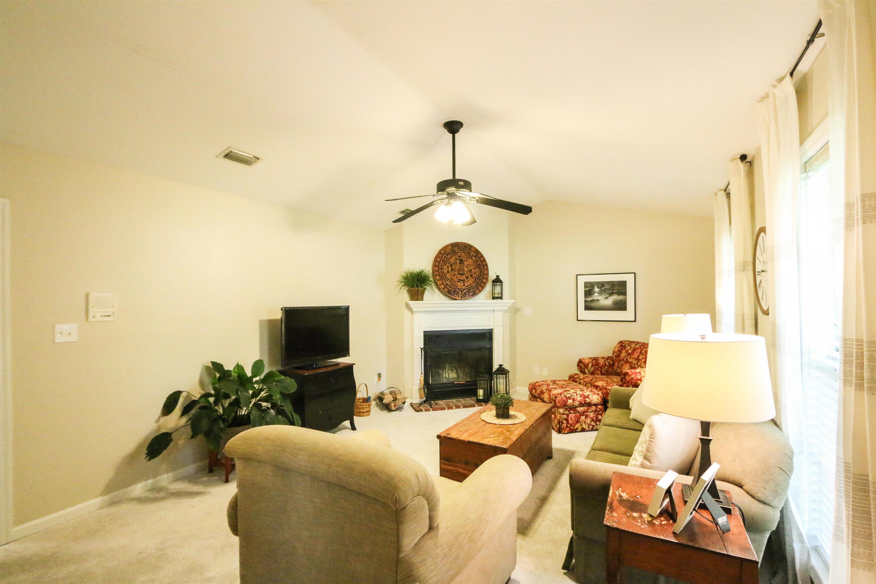2027 Wildridge Drive