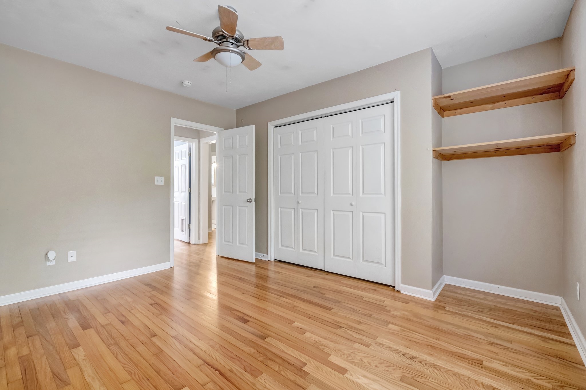 1128 Marion Avenue Unit: 1