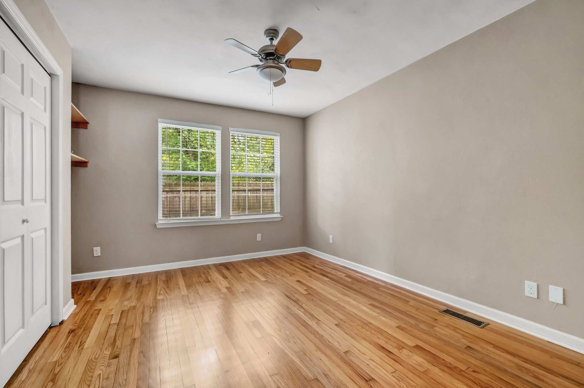 1128 Marion Avenue Unit: 1