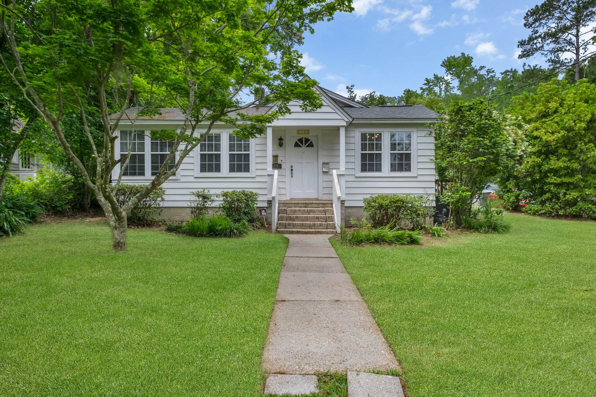 1128 Marion Avenue Unit: 1