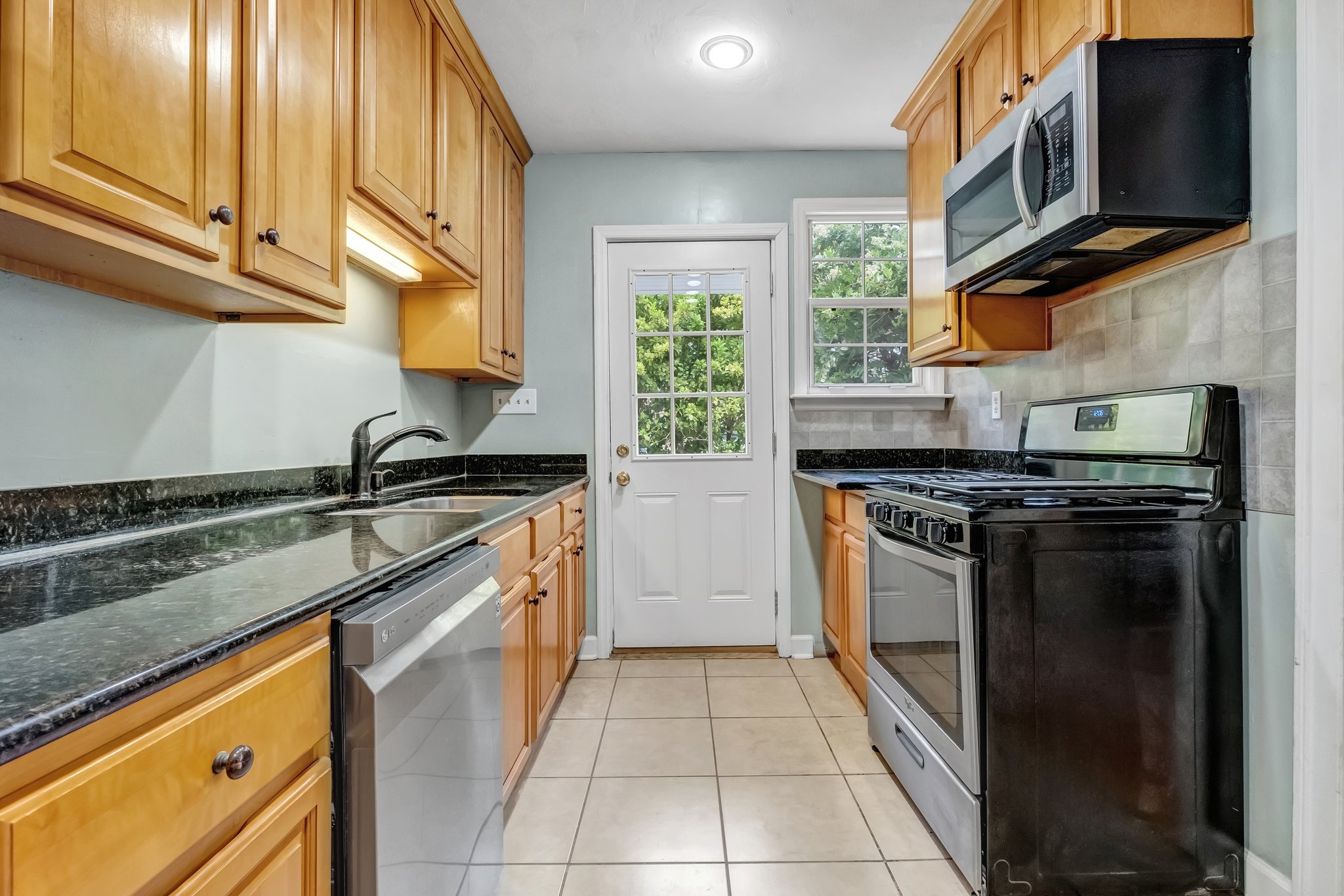 1128 Marion Avenue Unit: 1
