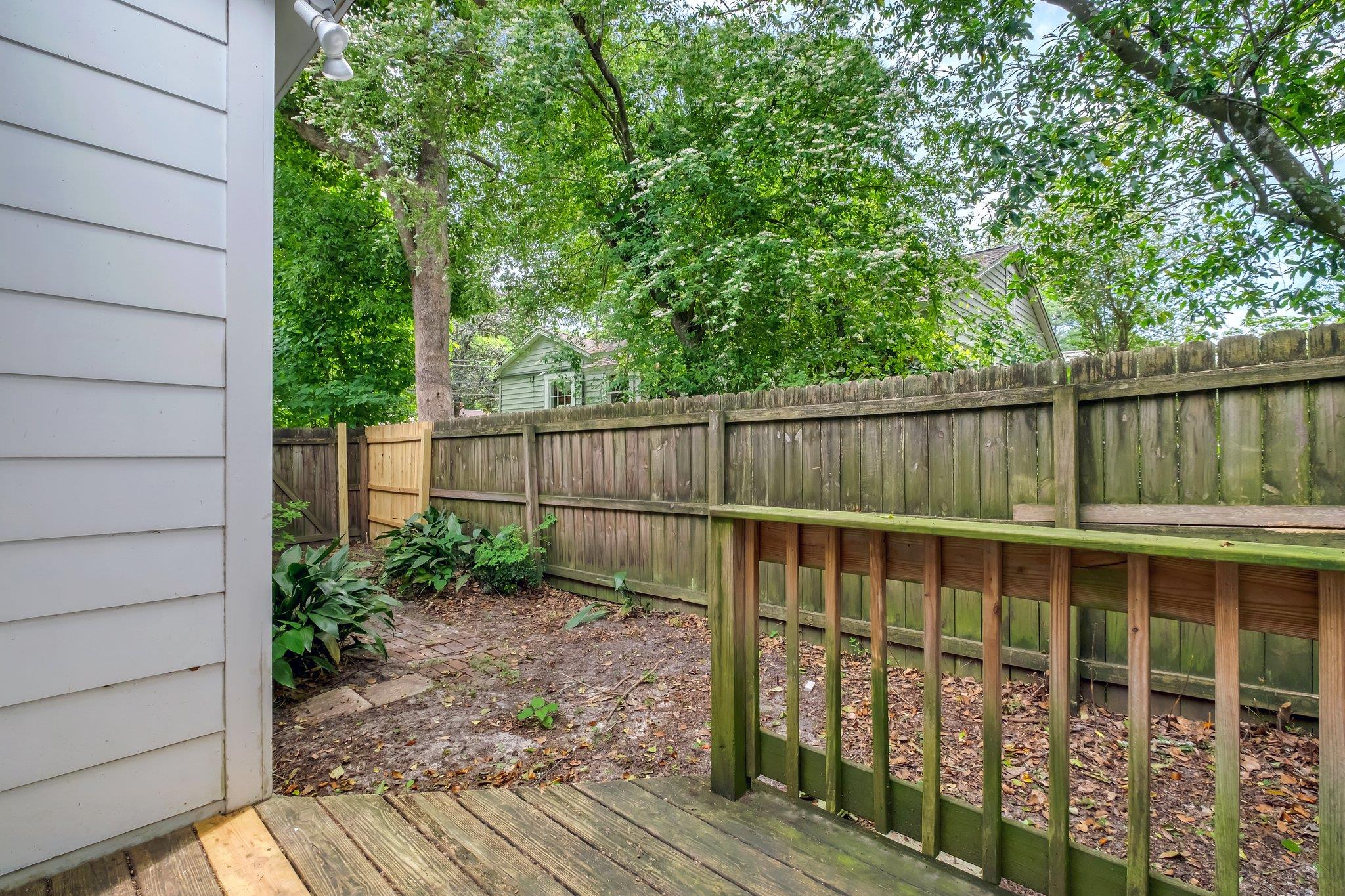 1128 Marion Avenue Unit: 1