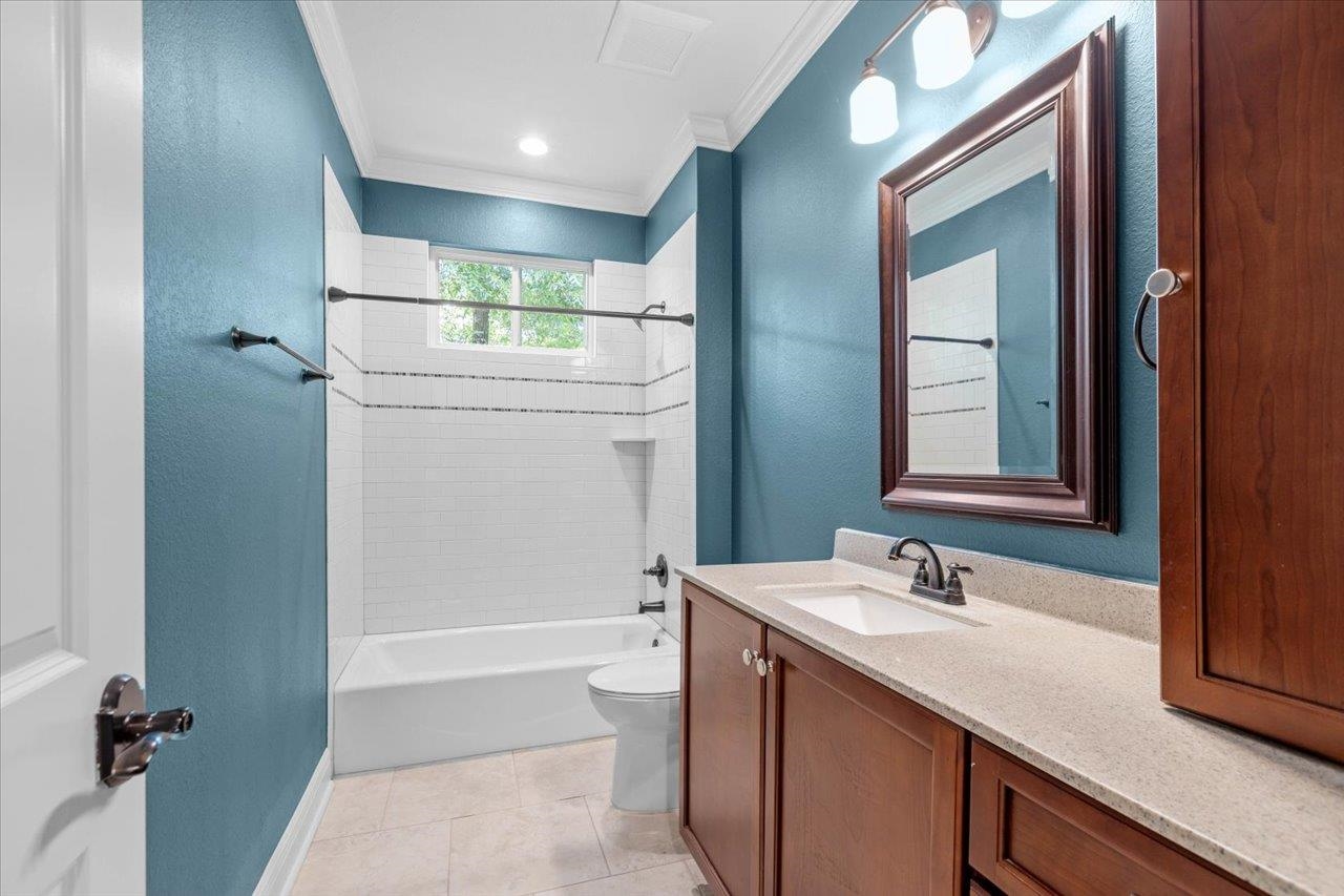 9244 Shoal Creek Drive