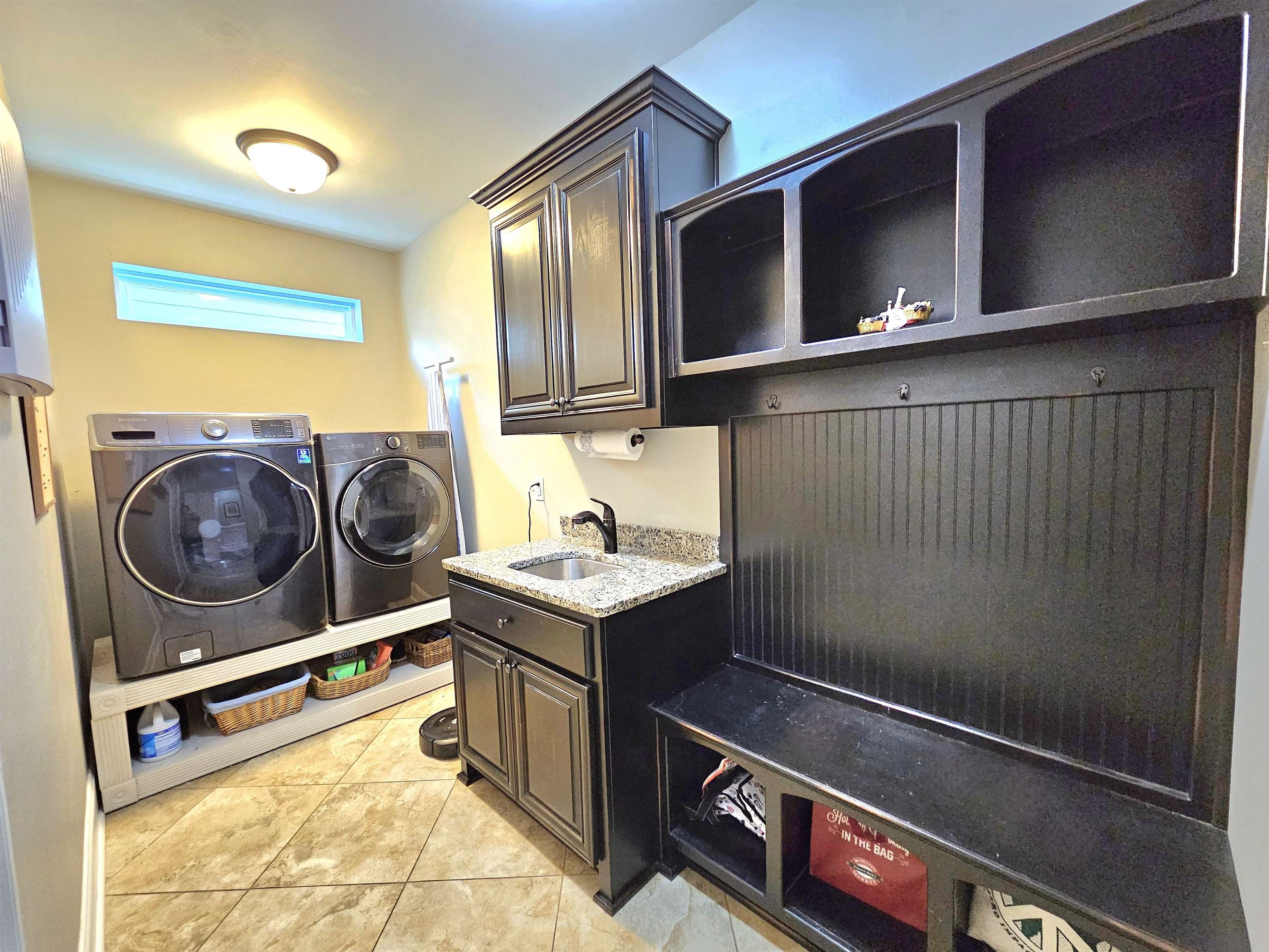 5876 Bascom Drive