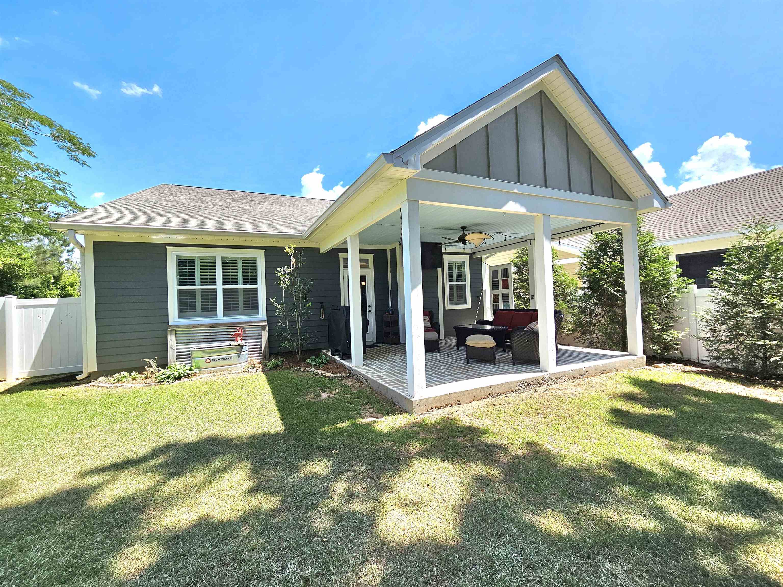 5876 Bascom Drive