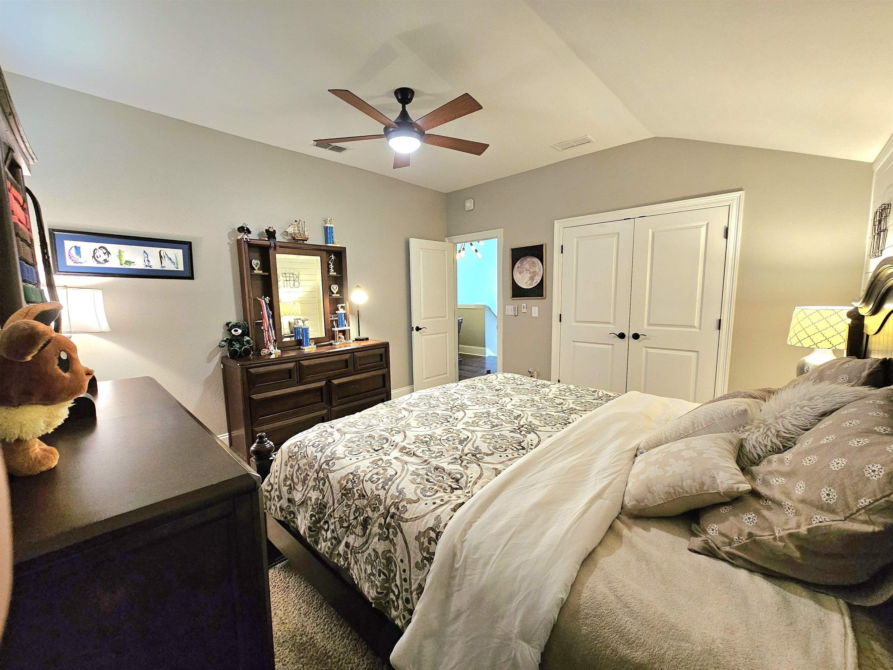 5876 Bascom Drive