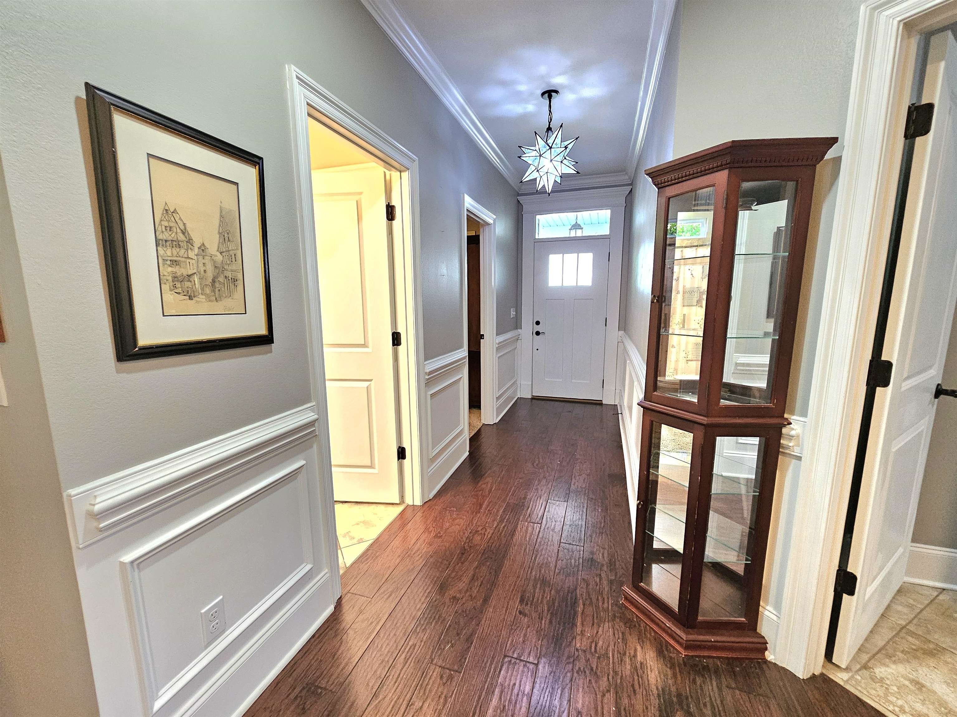 5876 Bascom Drive