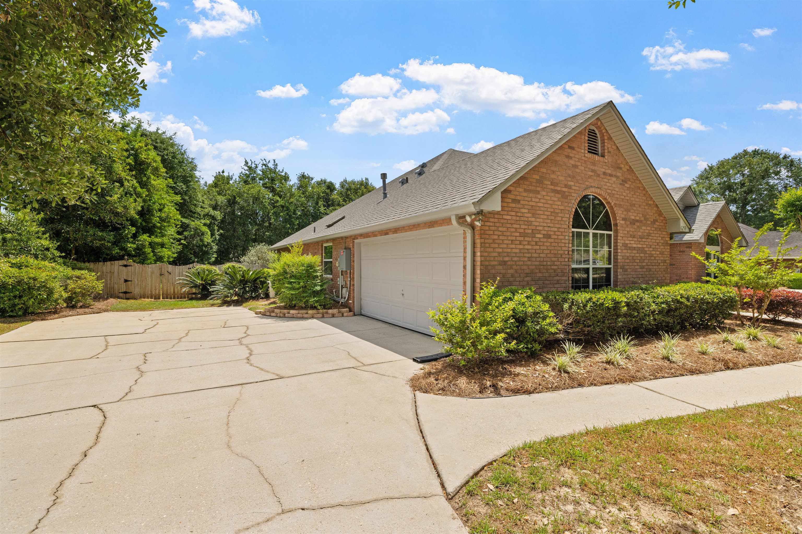 6259 Hines Hill Circle
