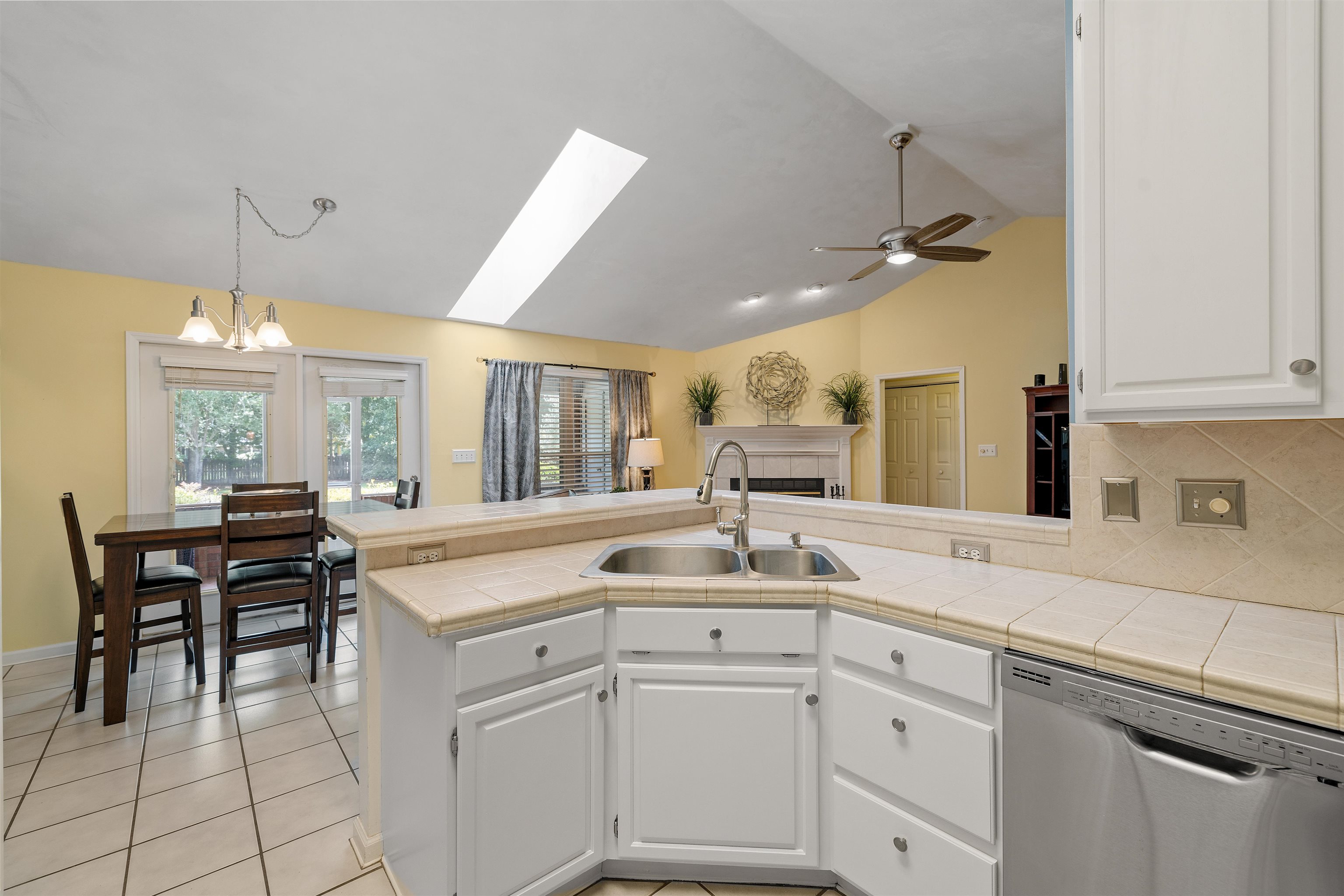 6259 Hines Hill Circle