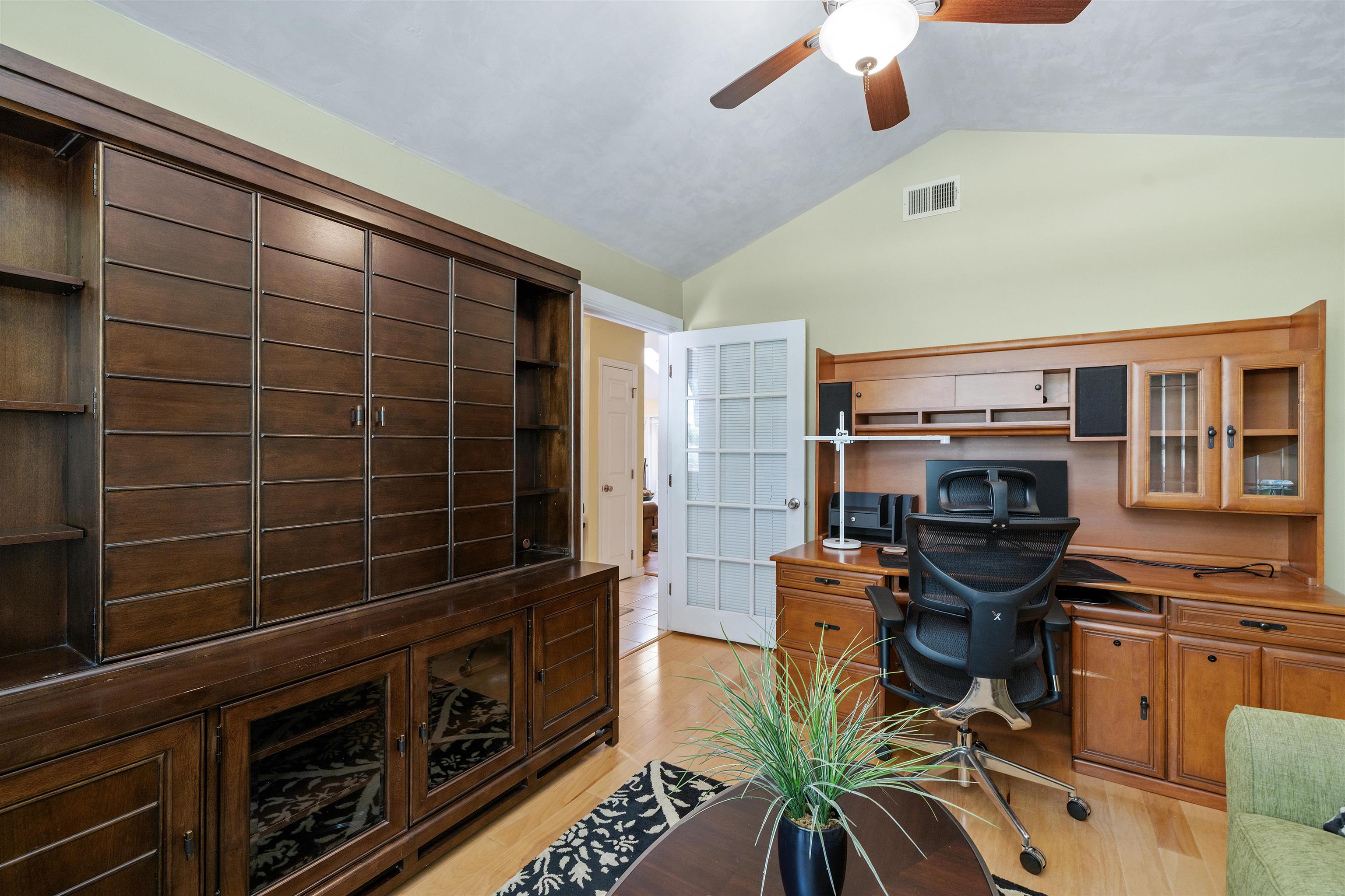 6259 Hines Hill Circle