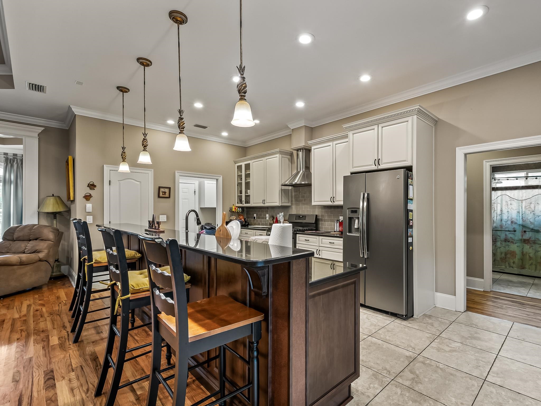 4629 Forest Ridge Drive