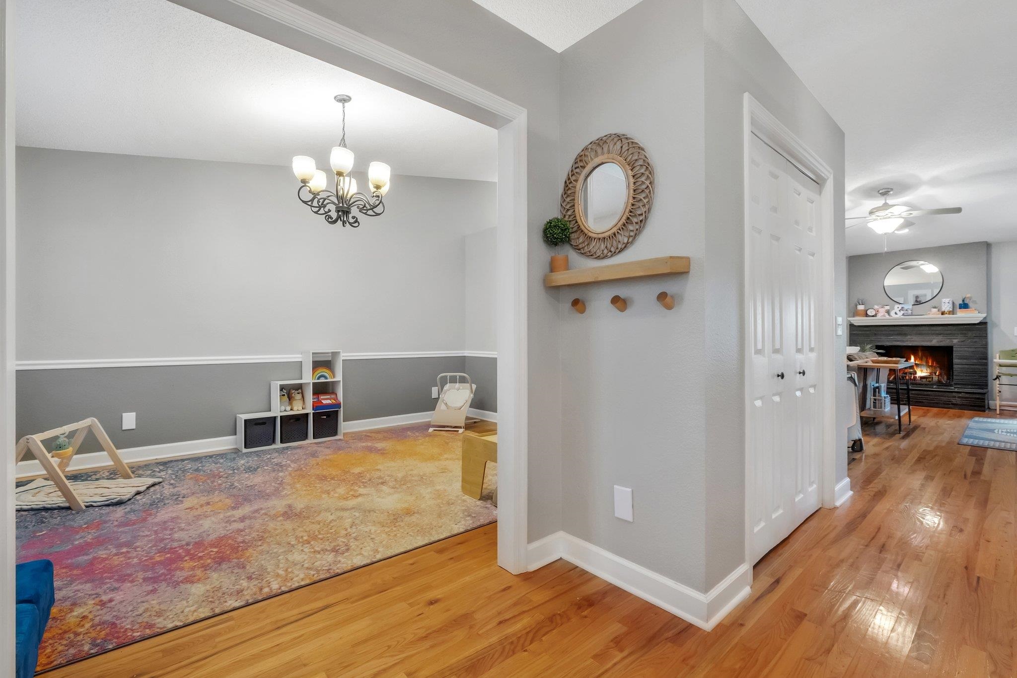 1402 Devonshire Court