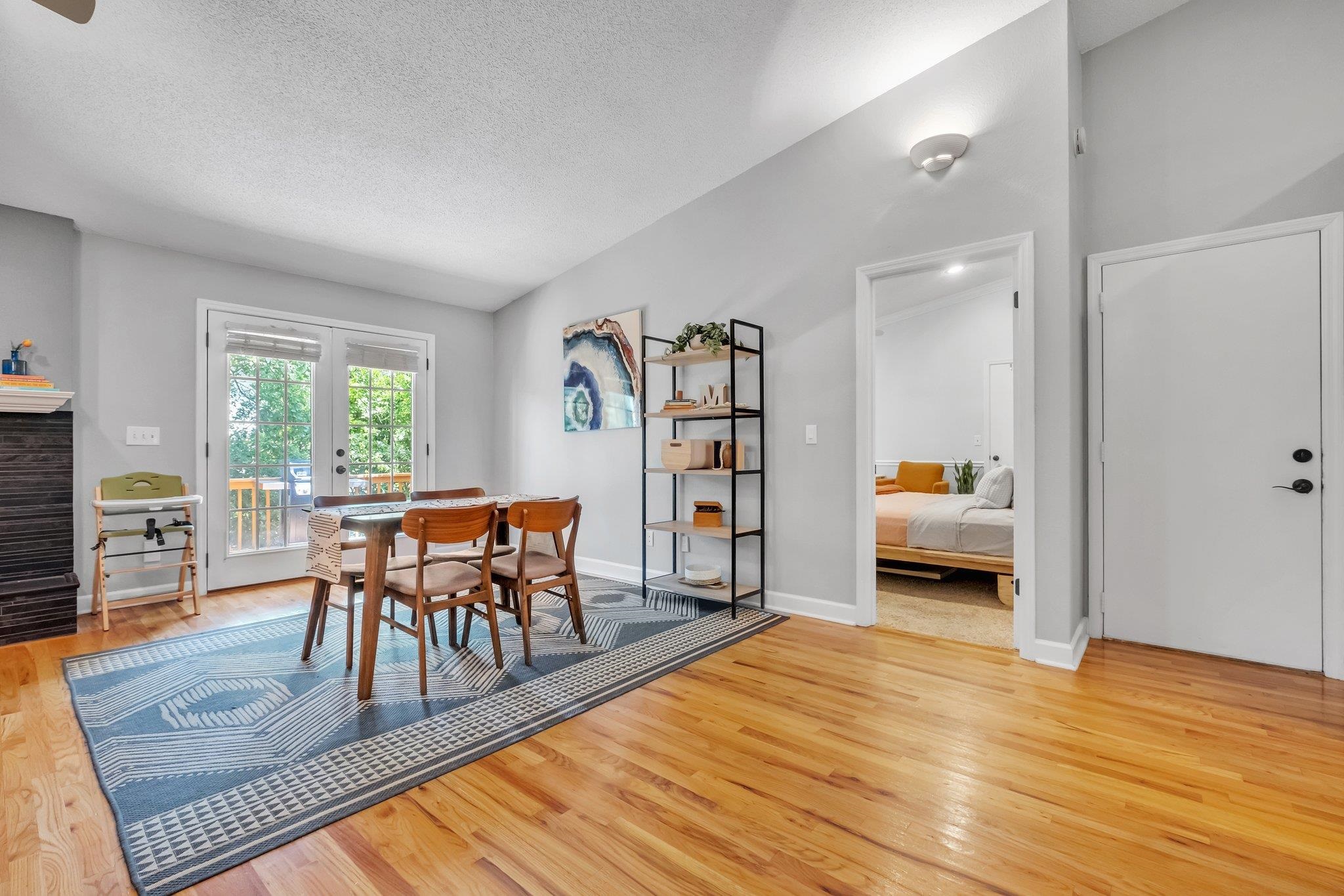 1402 Devonshire Court
