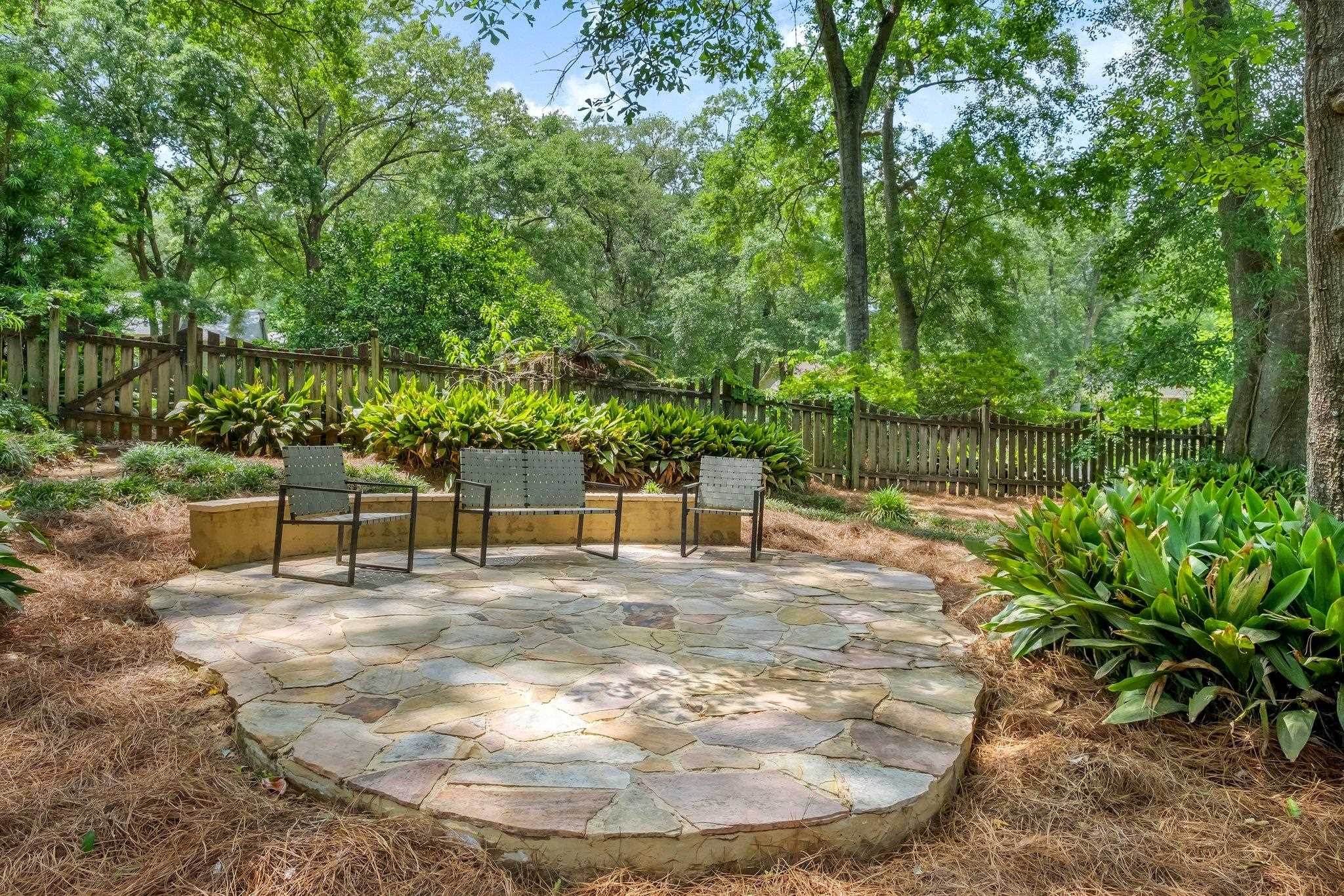 1402 Devonshire Court