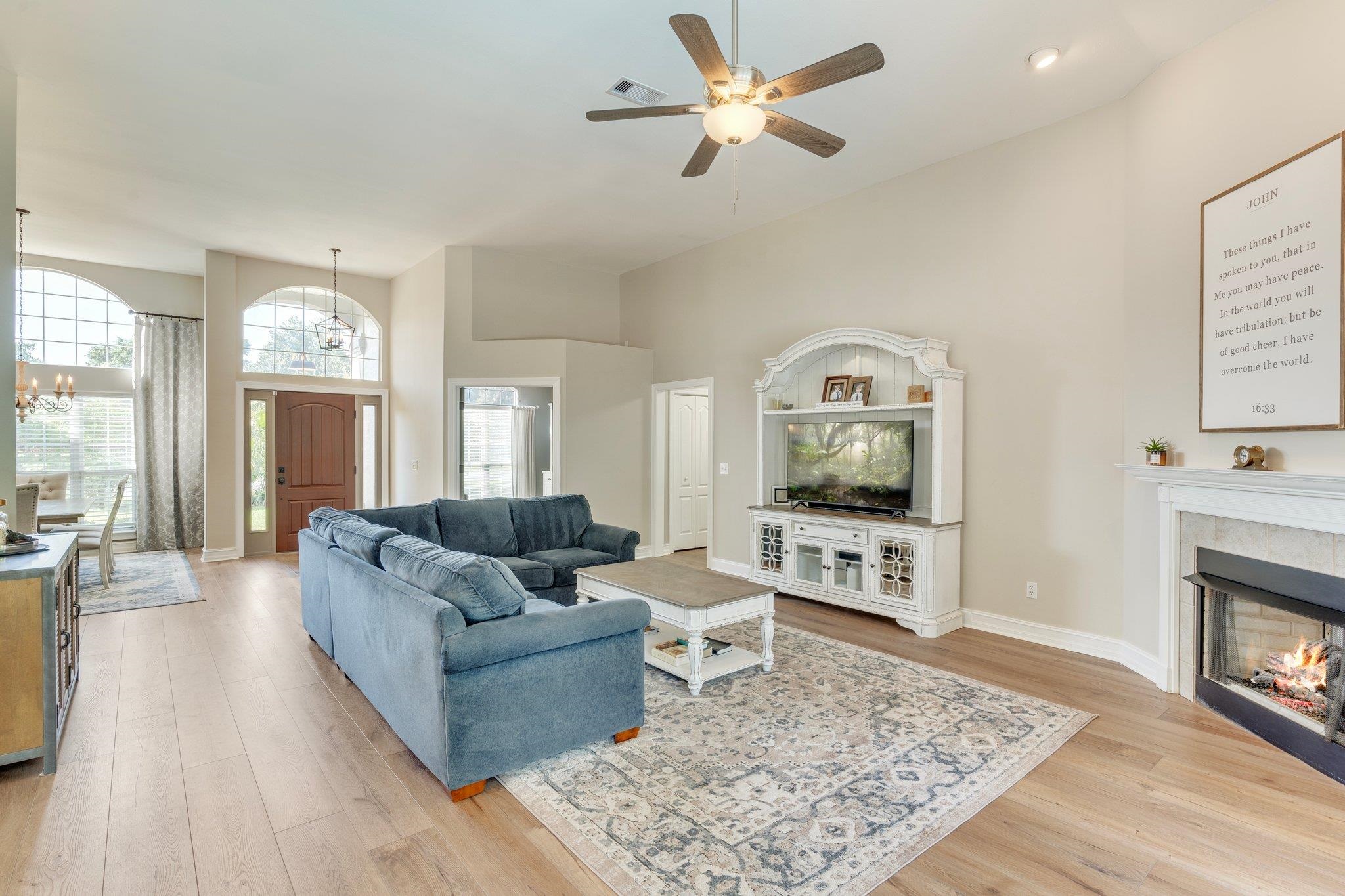 1112 Greensward Drive