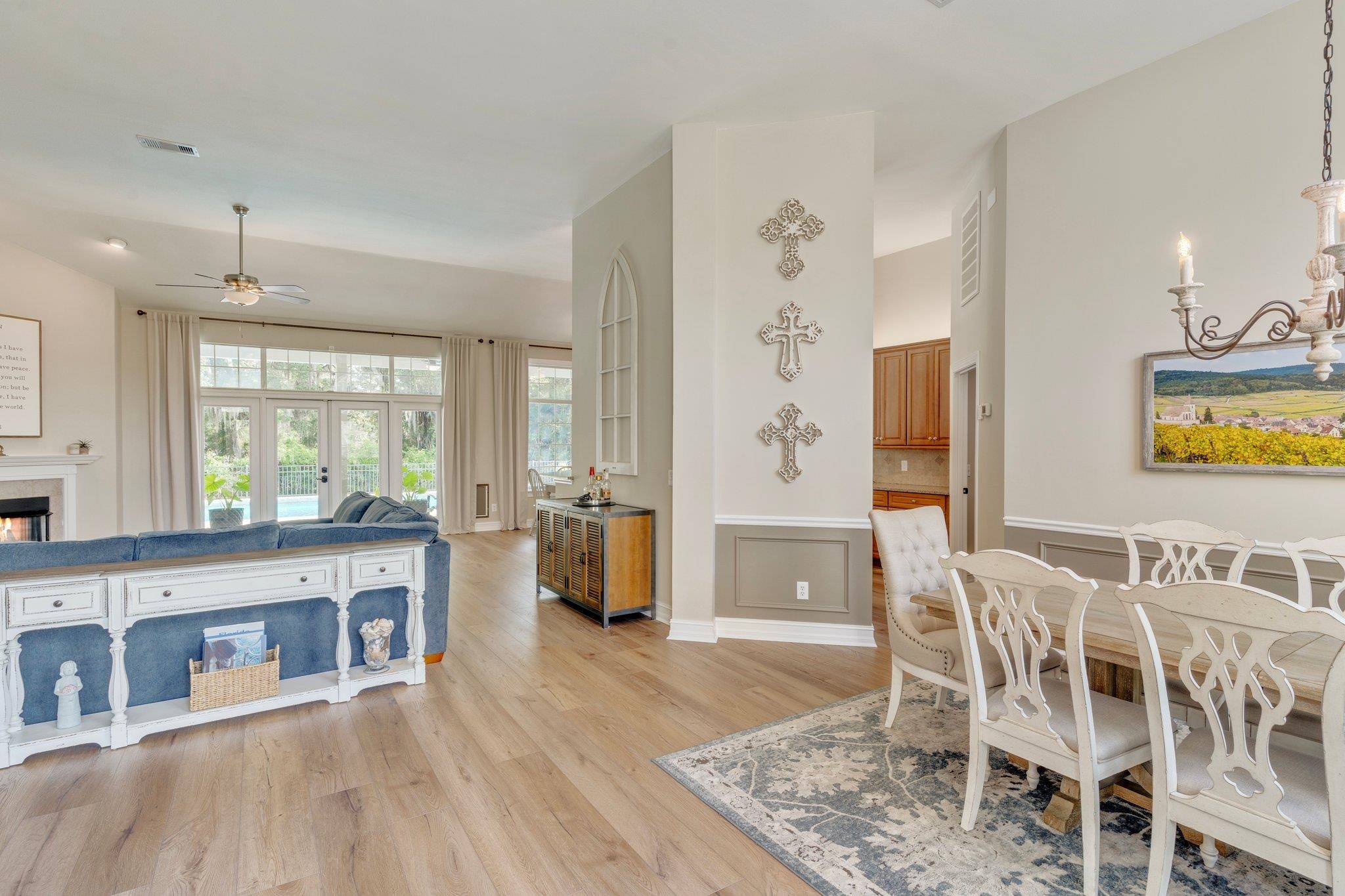 1112 Greensward Drive