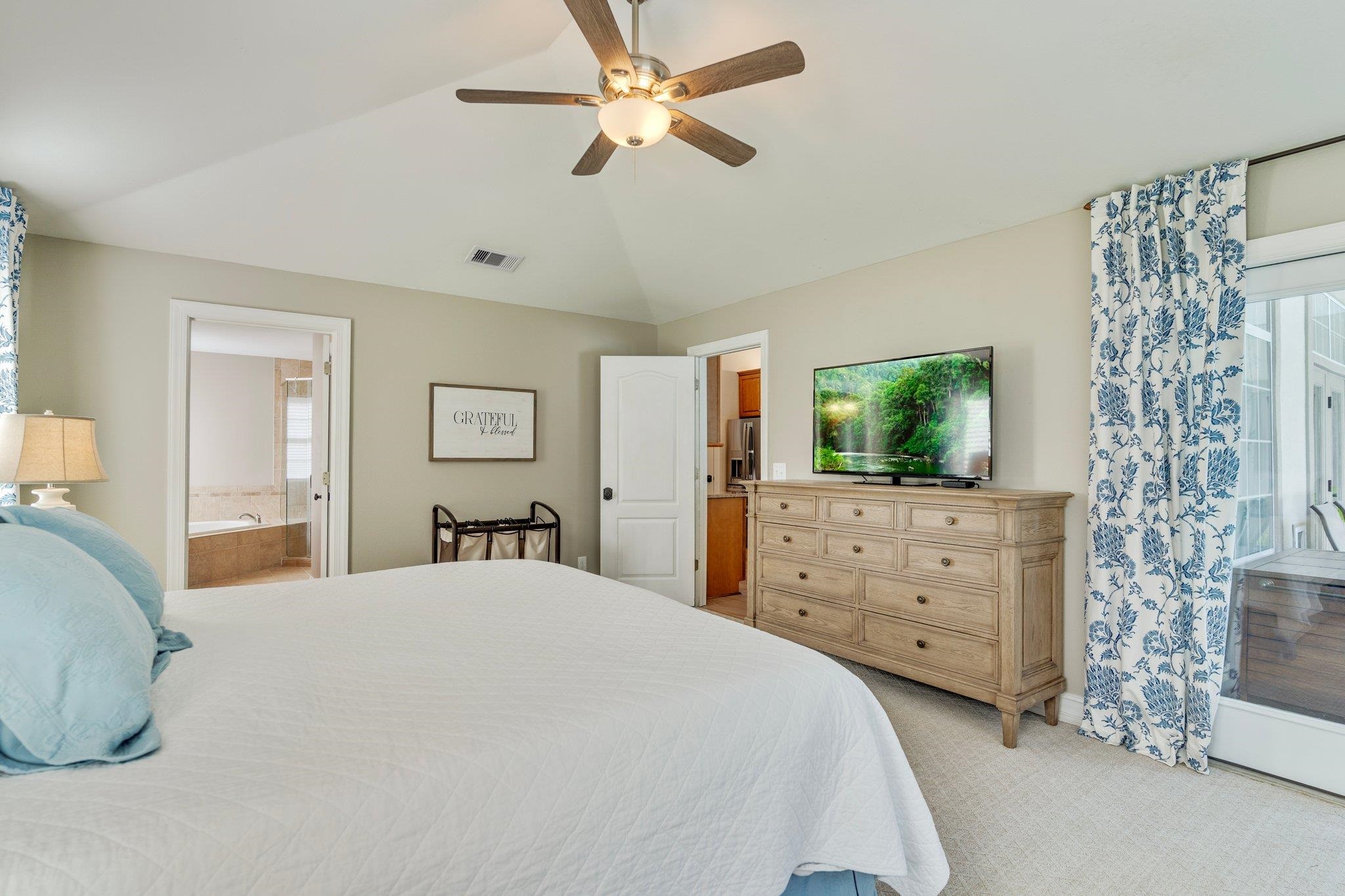 1112 Greensward Drive