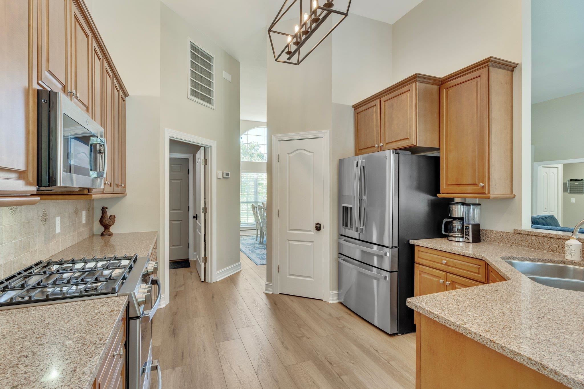 1112 Greensward Drive