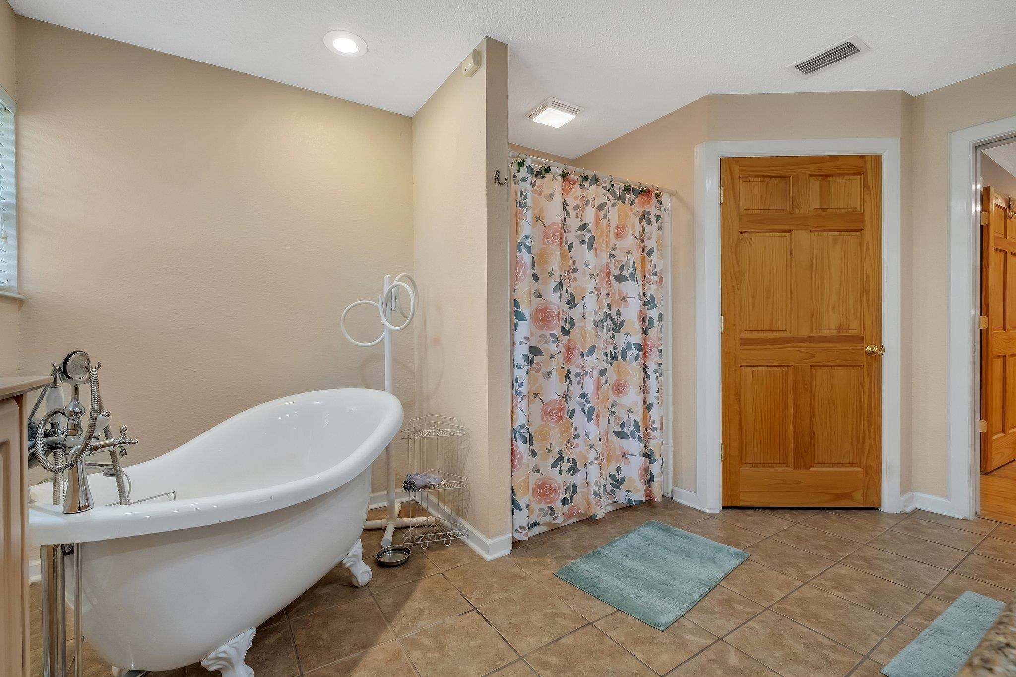 3710 Anthony Drive