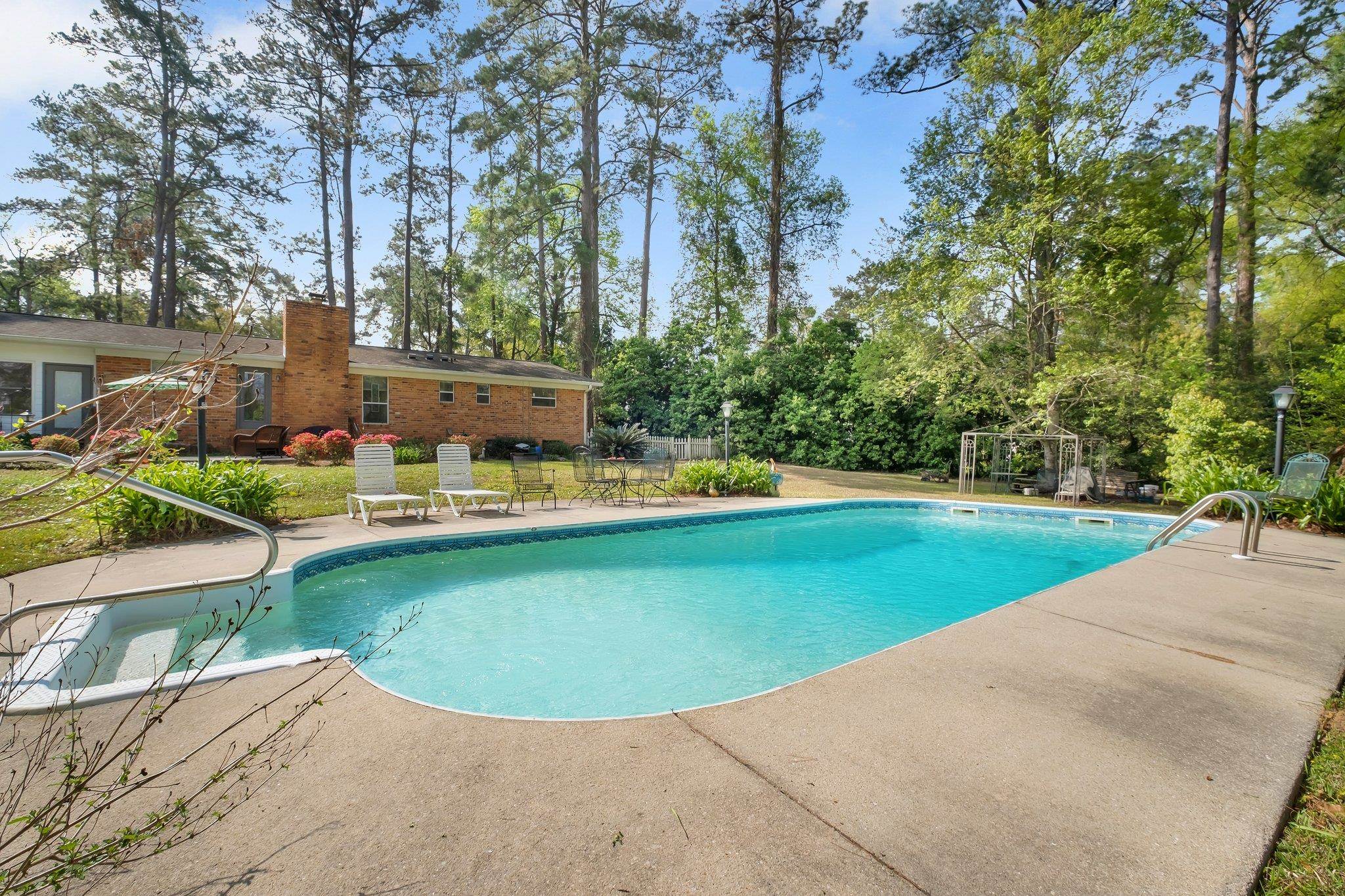3710 Anthony Drive