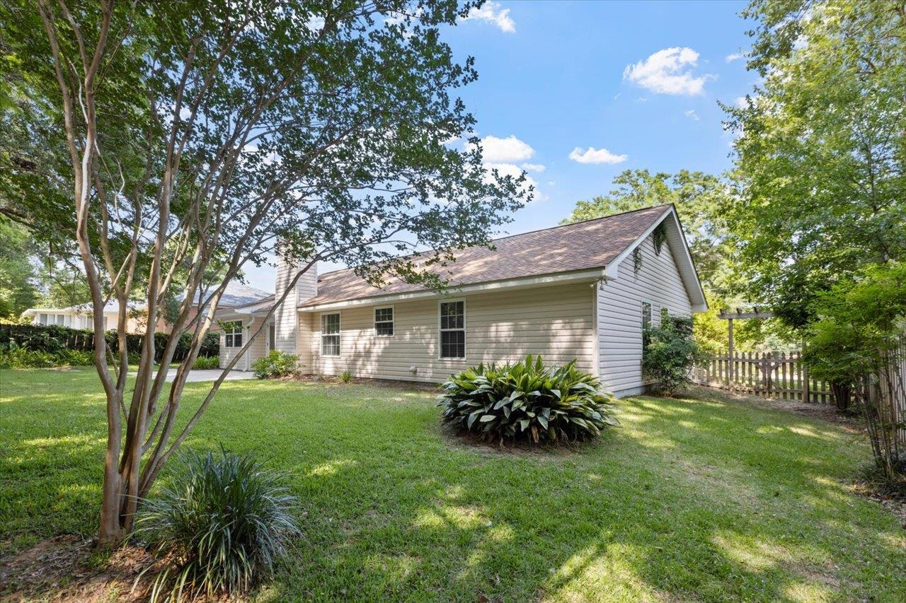 728 Red Fern Road
