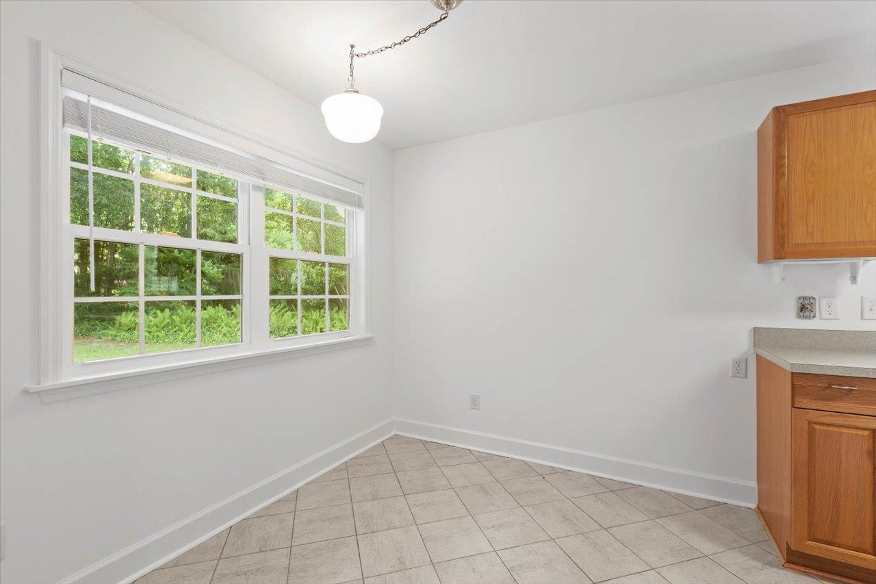 728 Red Fern Road