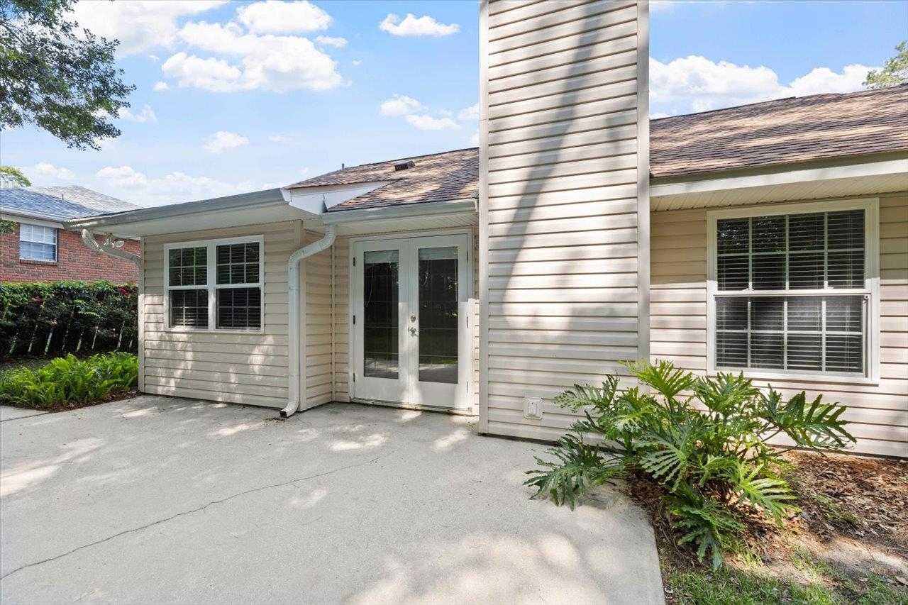 728 Red Fern Road