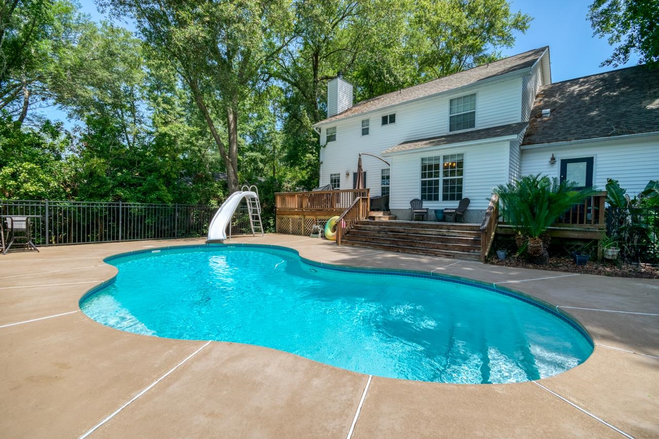 3537 Clifden Drive