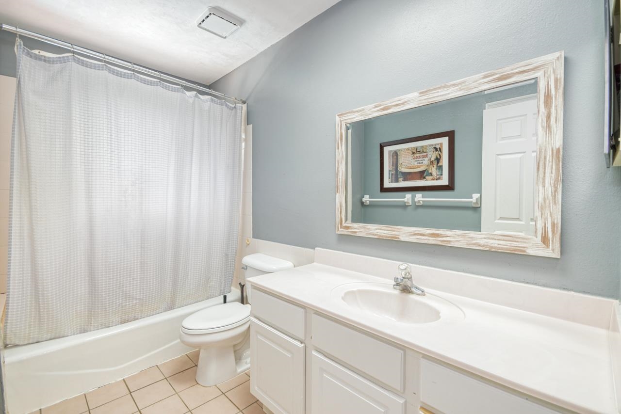 3537 Clifden Drive