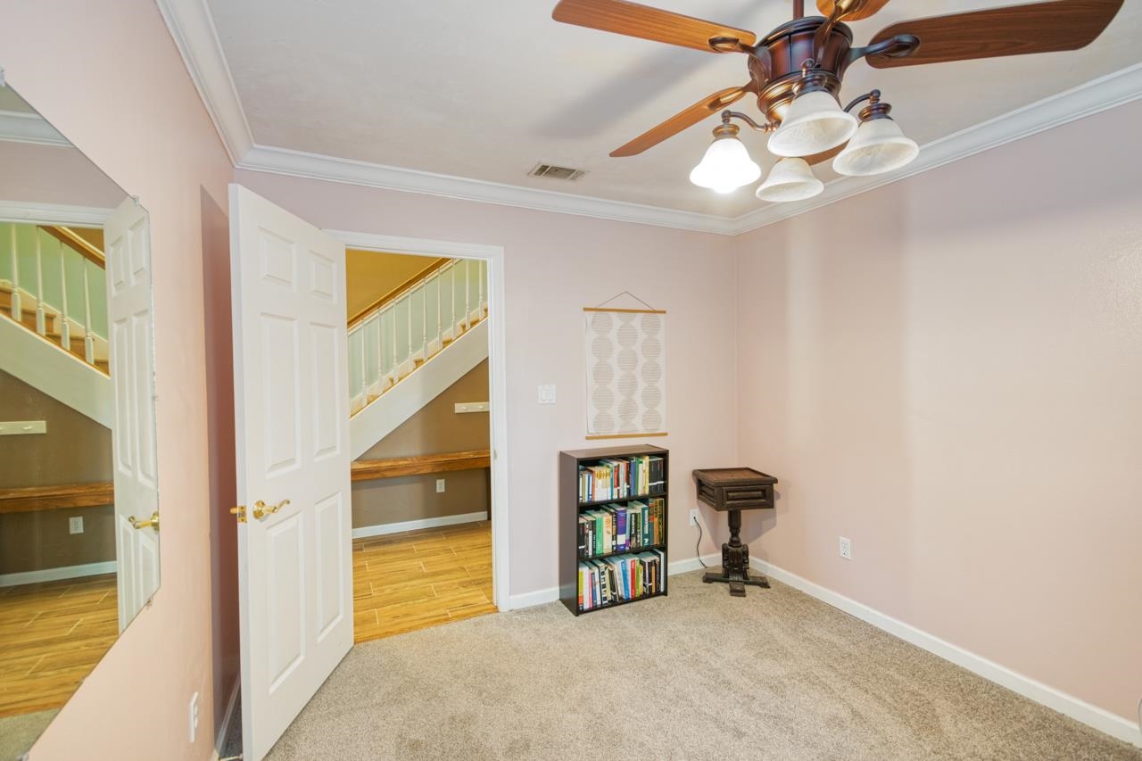 3537 Clifden Drive