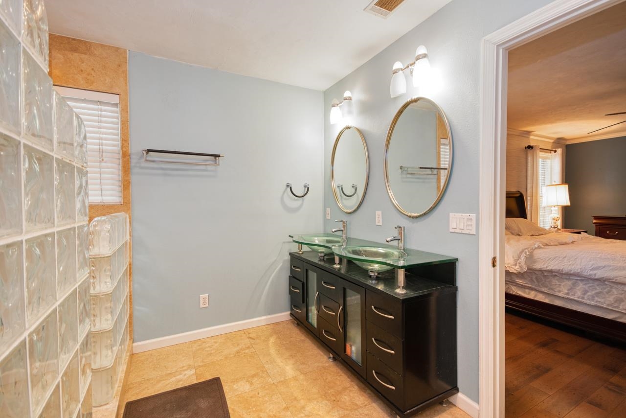 3537 Clifden Drive