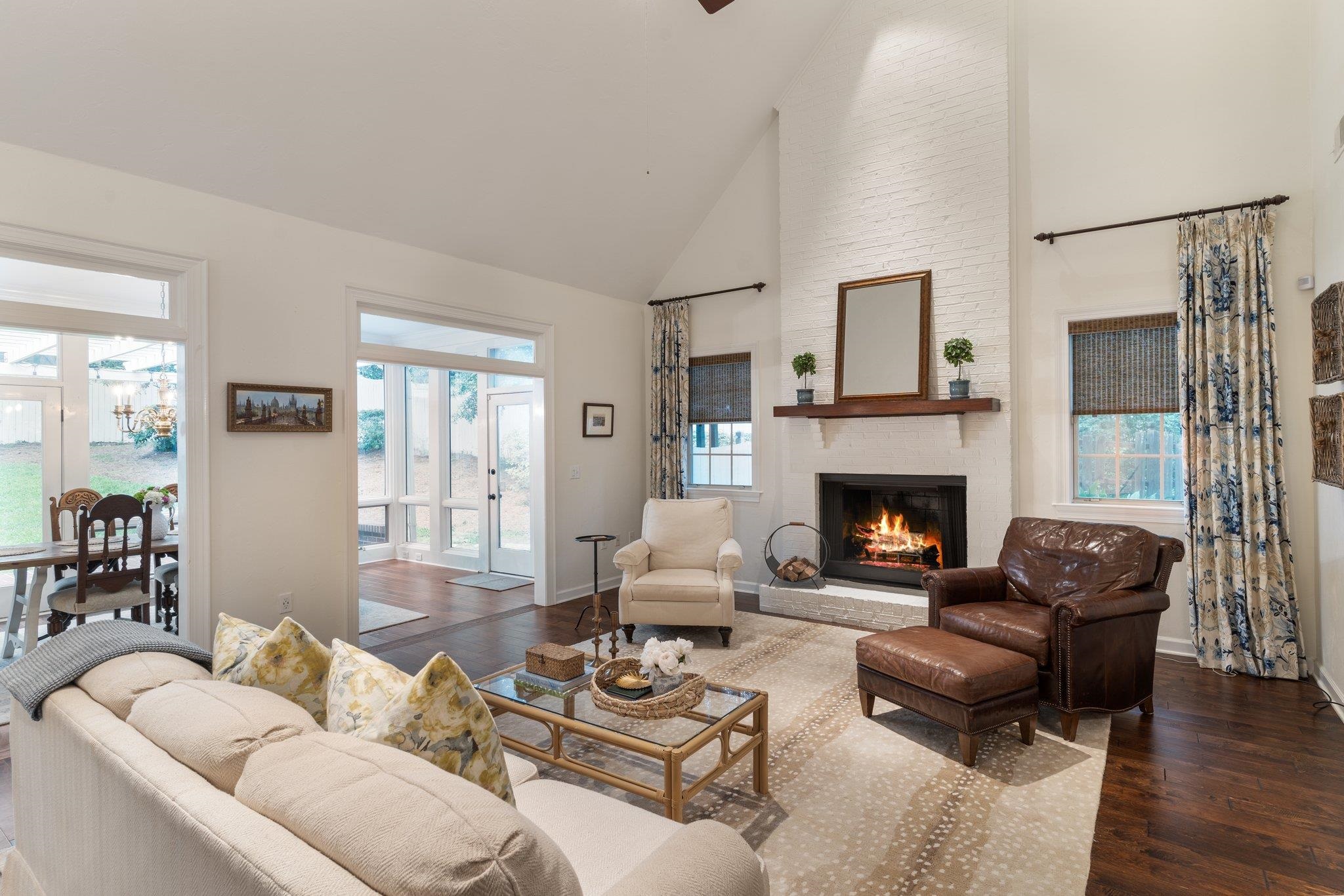 1005 Shalimar Drive