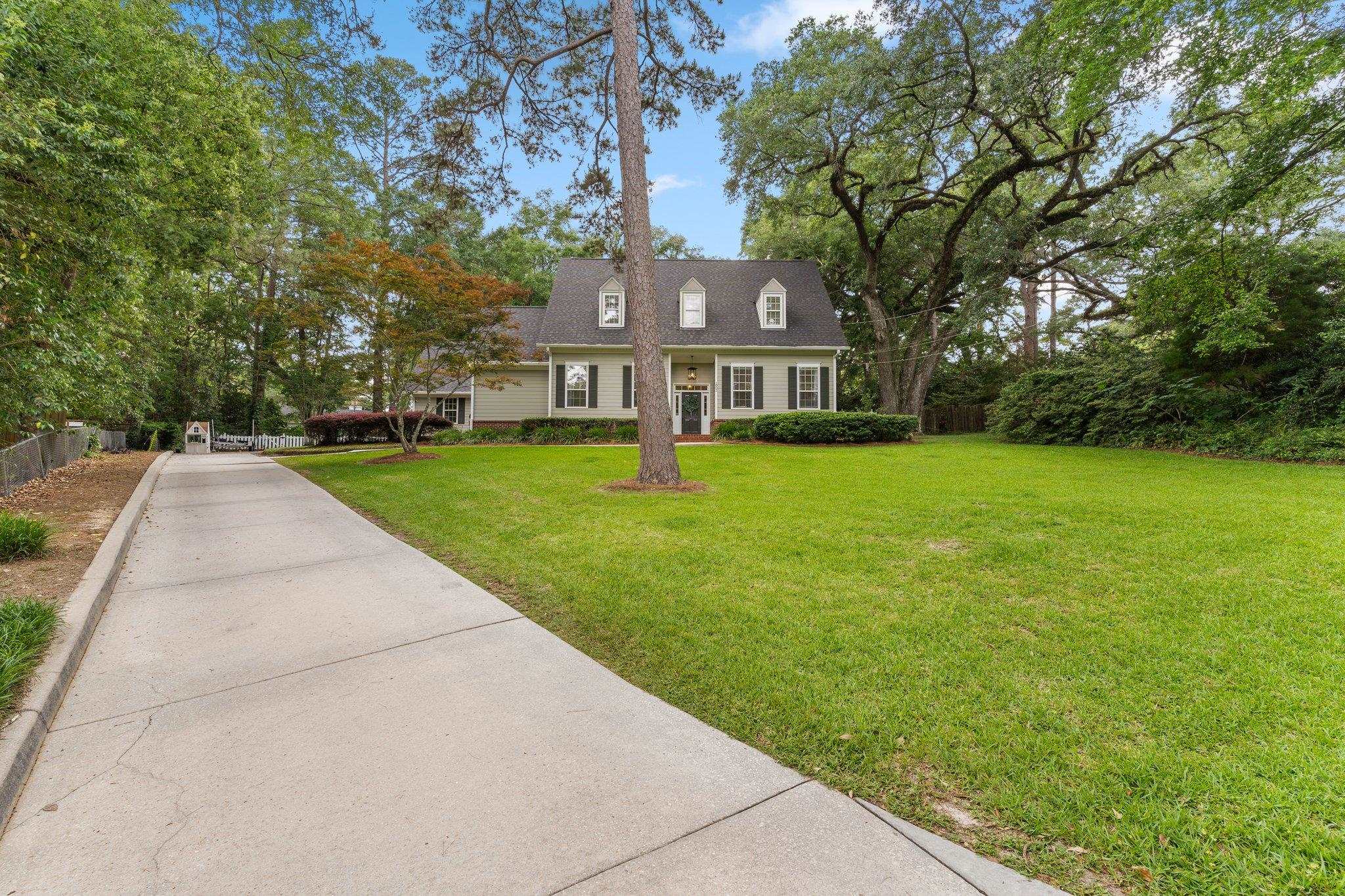 1005 Shalimar Drive