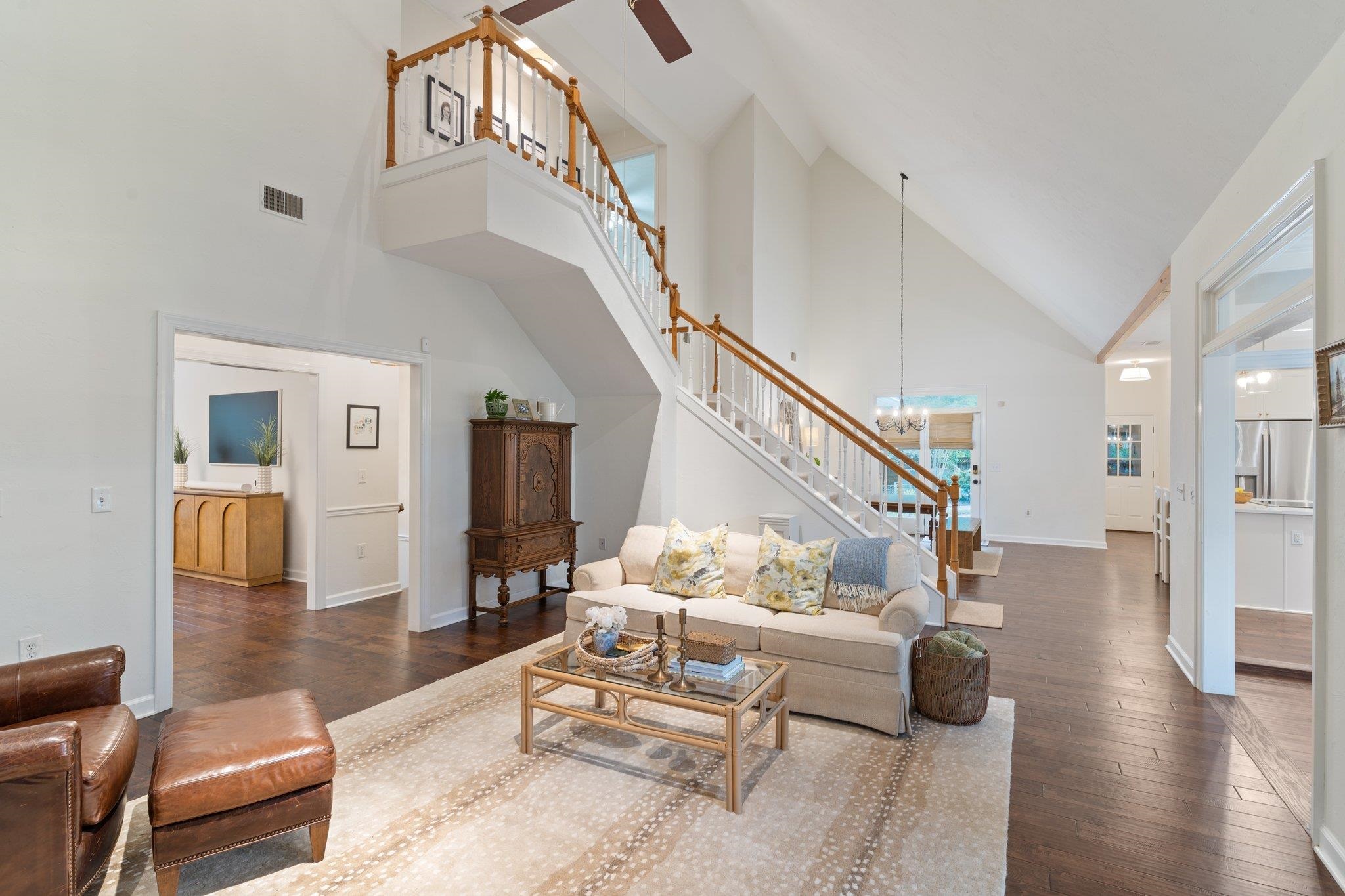 1005 Shalimar Drive