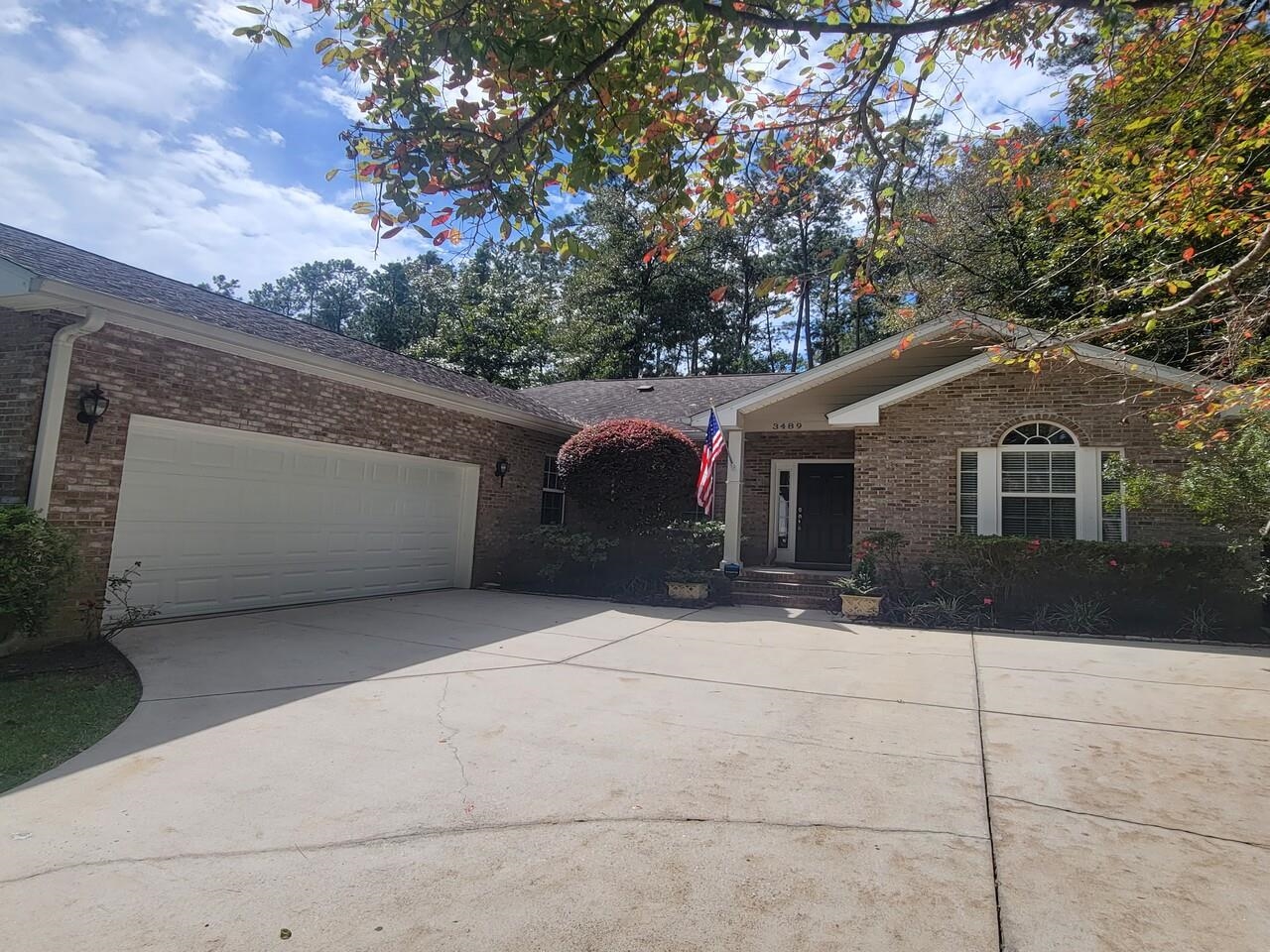 3489 Cedarwood Trail