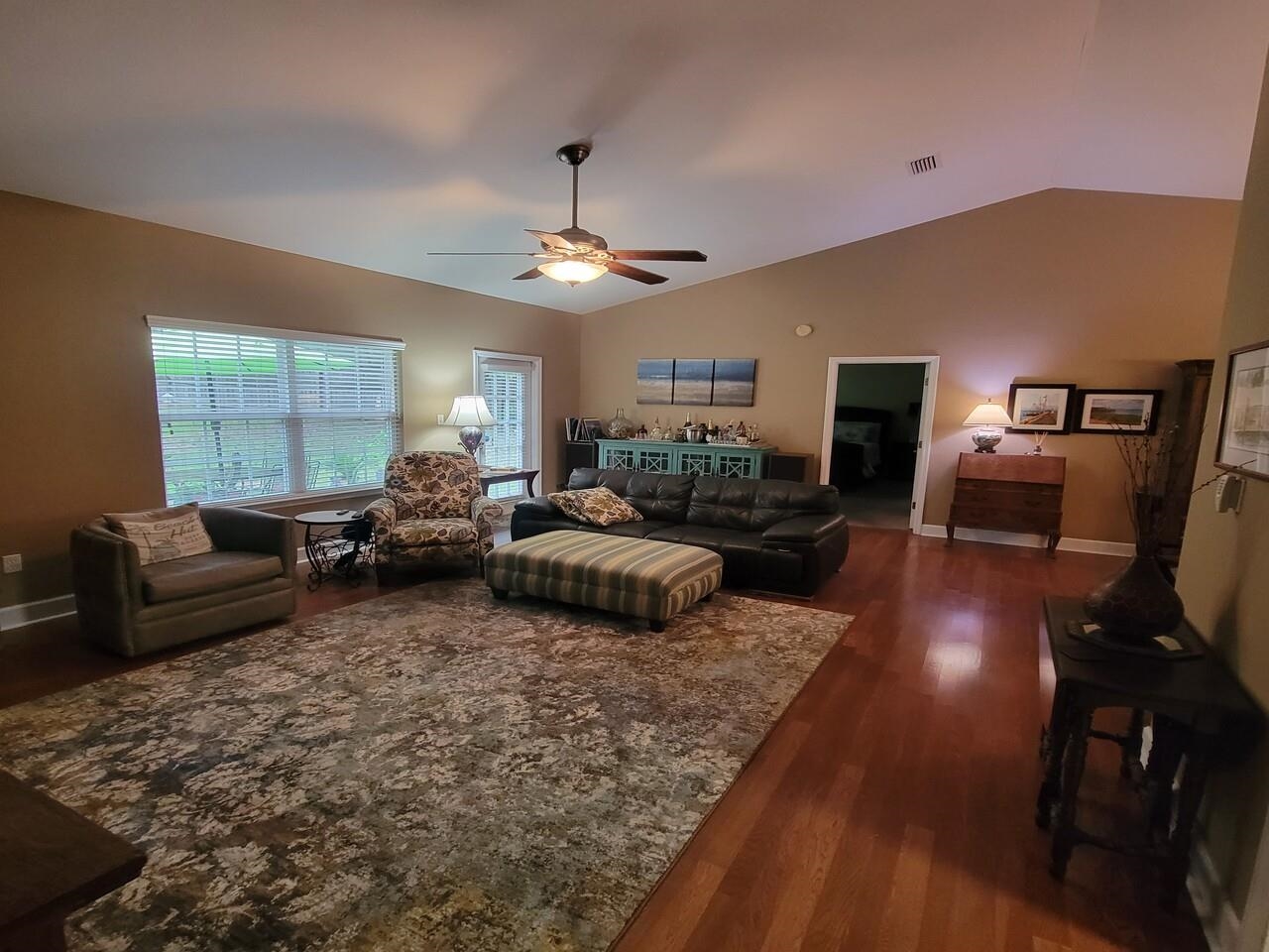 3489 Cedarwood Trail