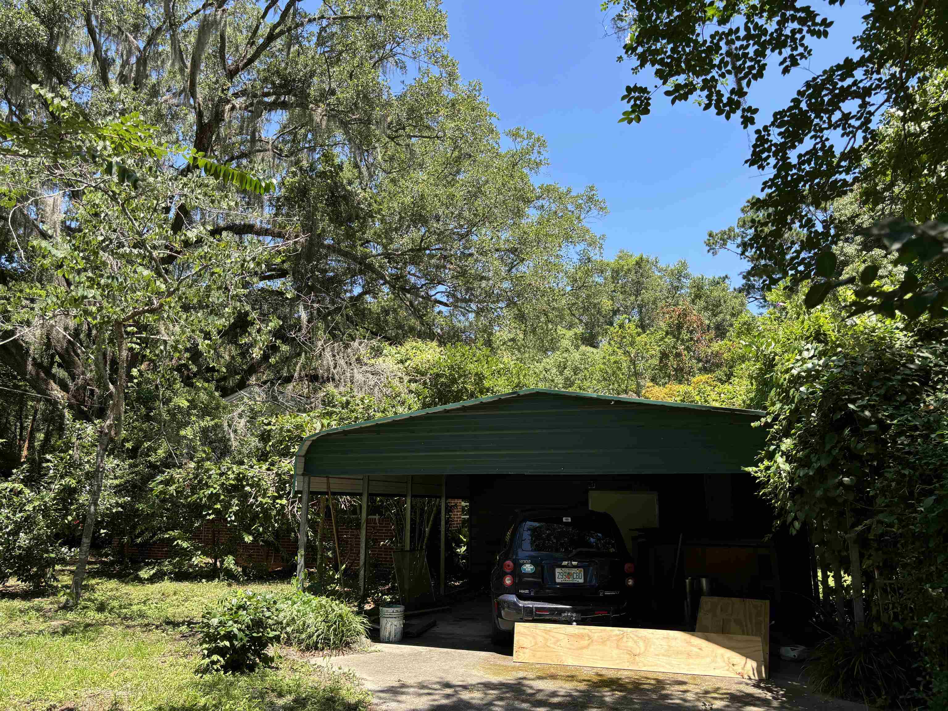 2390 Tallahassee Drive