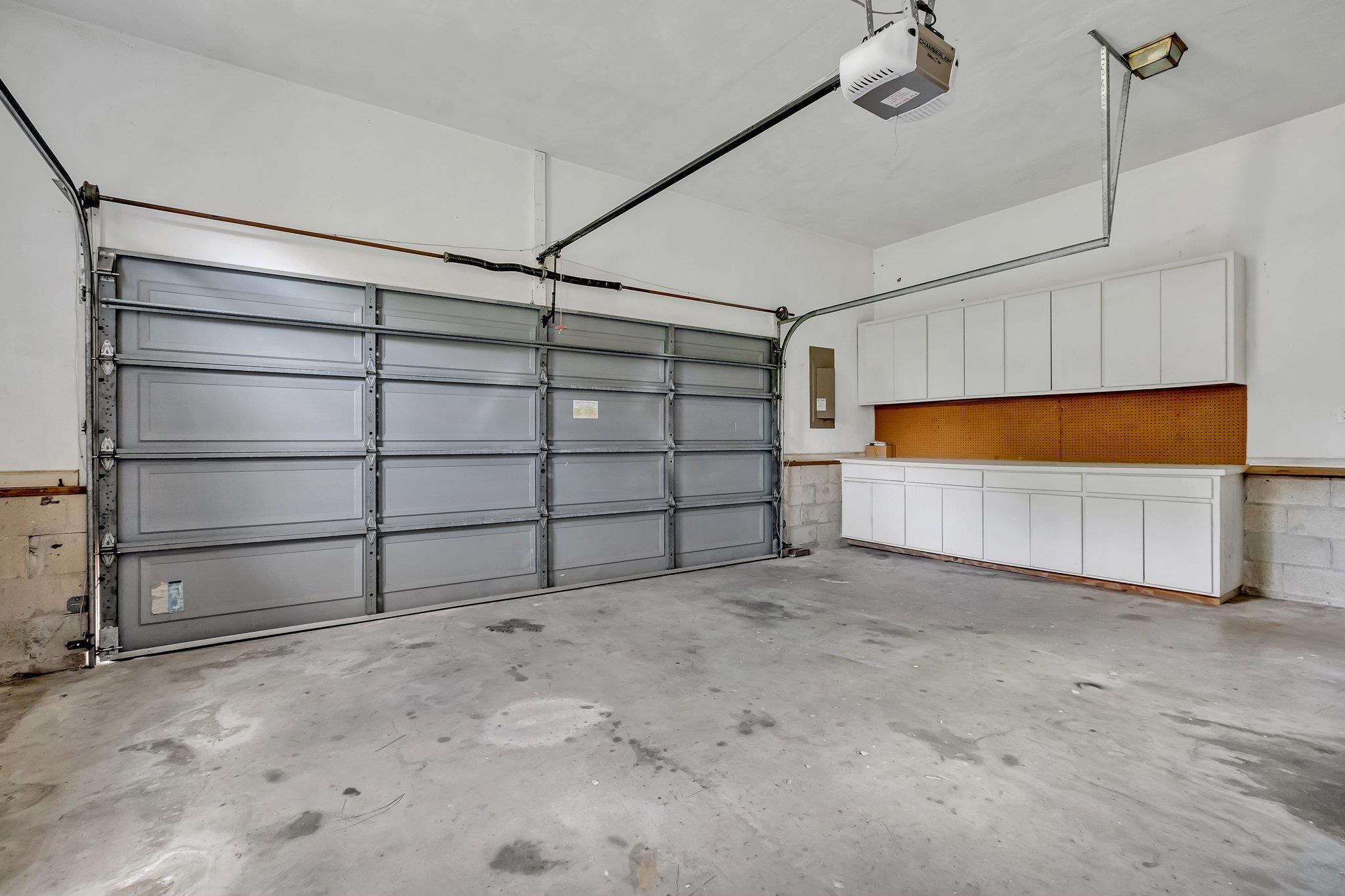 3127 N Shannon Lakes