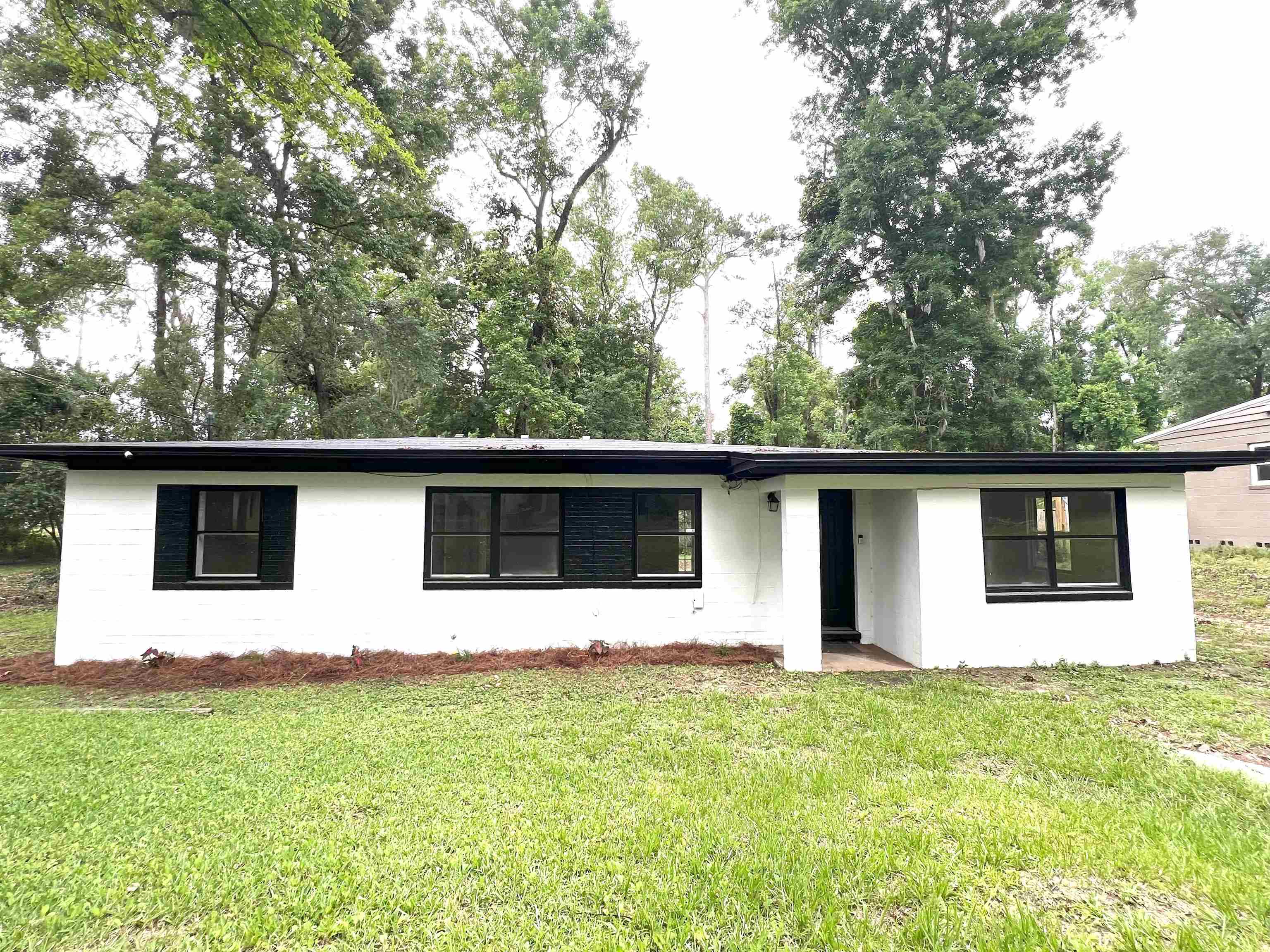 2412 Pontiac Drive