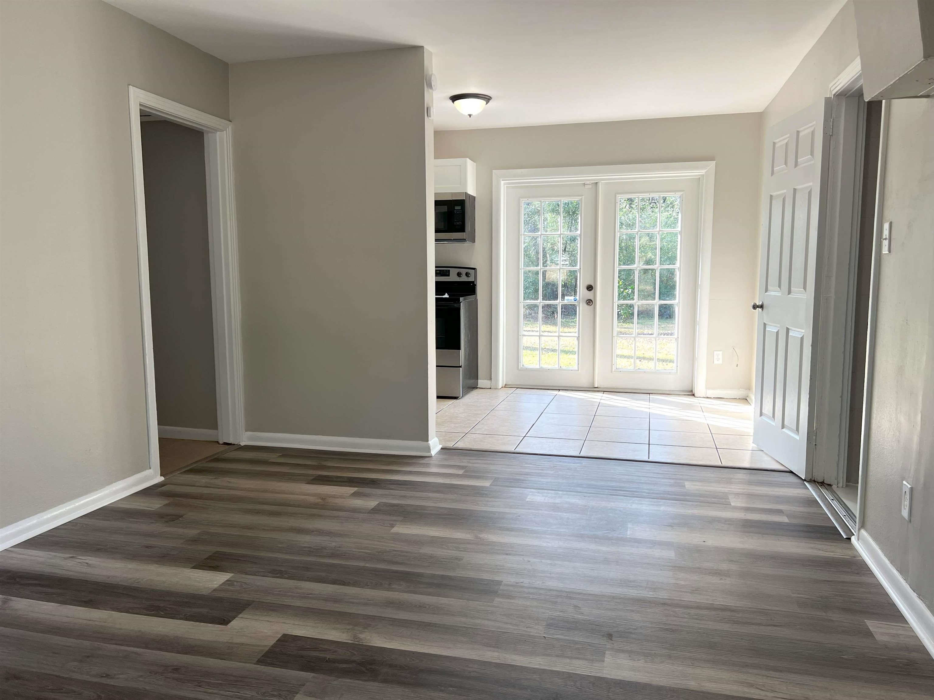 2412 Pontiac Drive