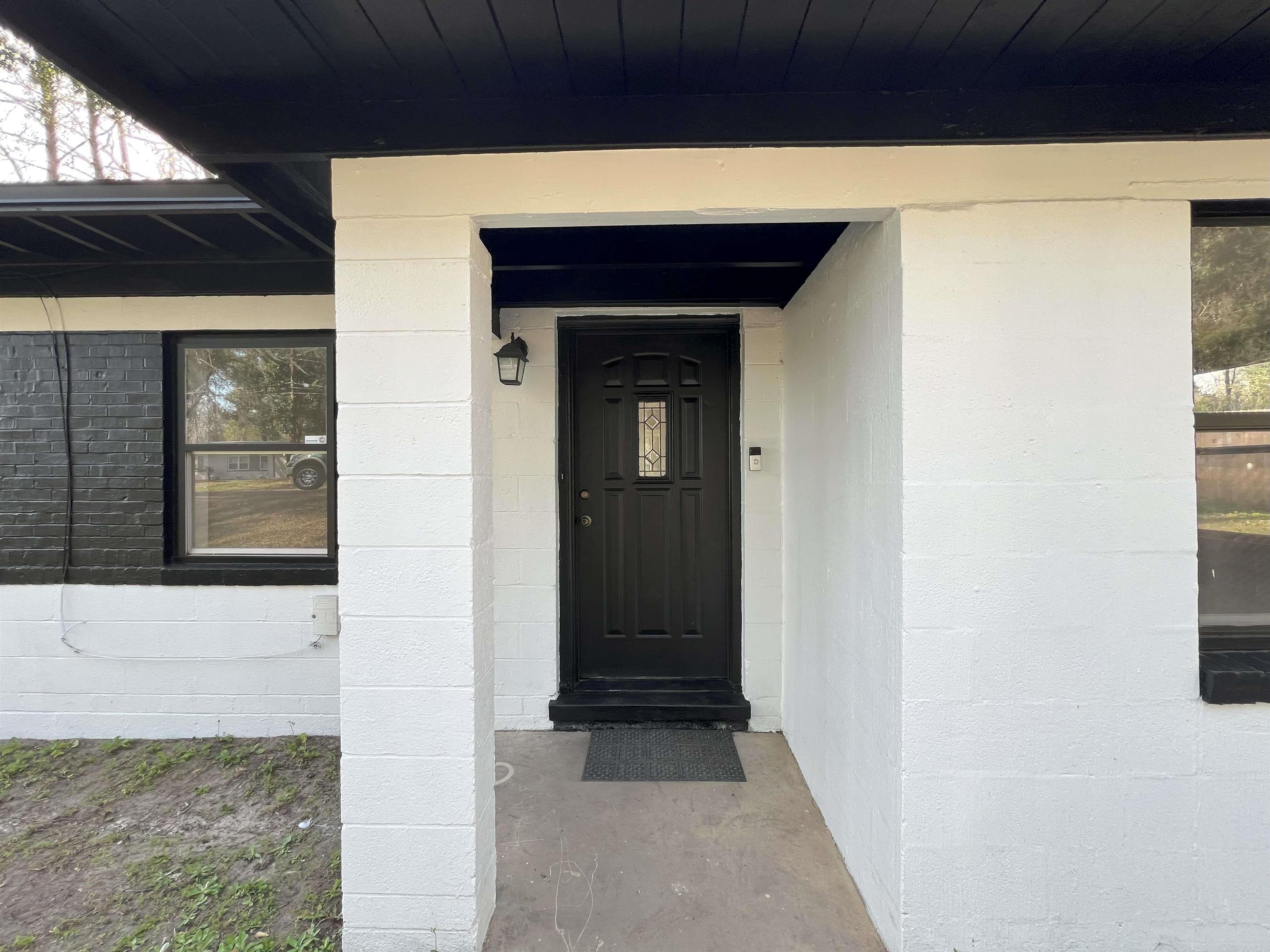 2412 Pontiac Drive
