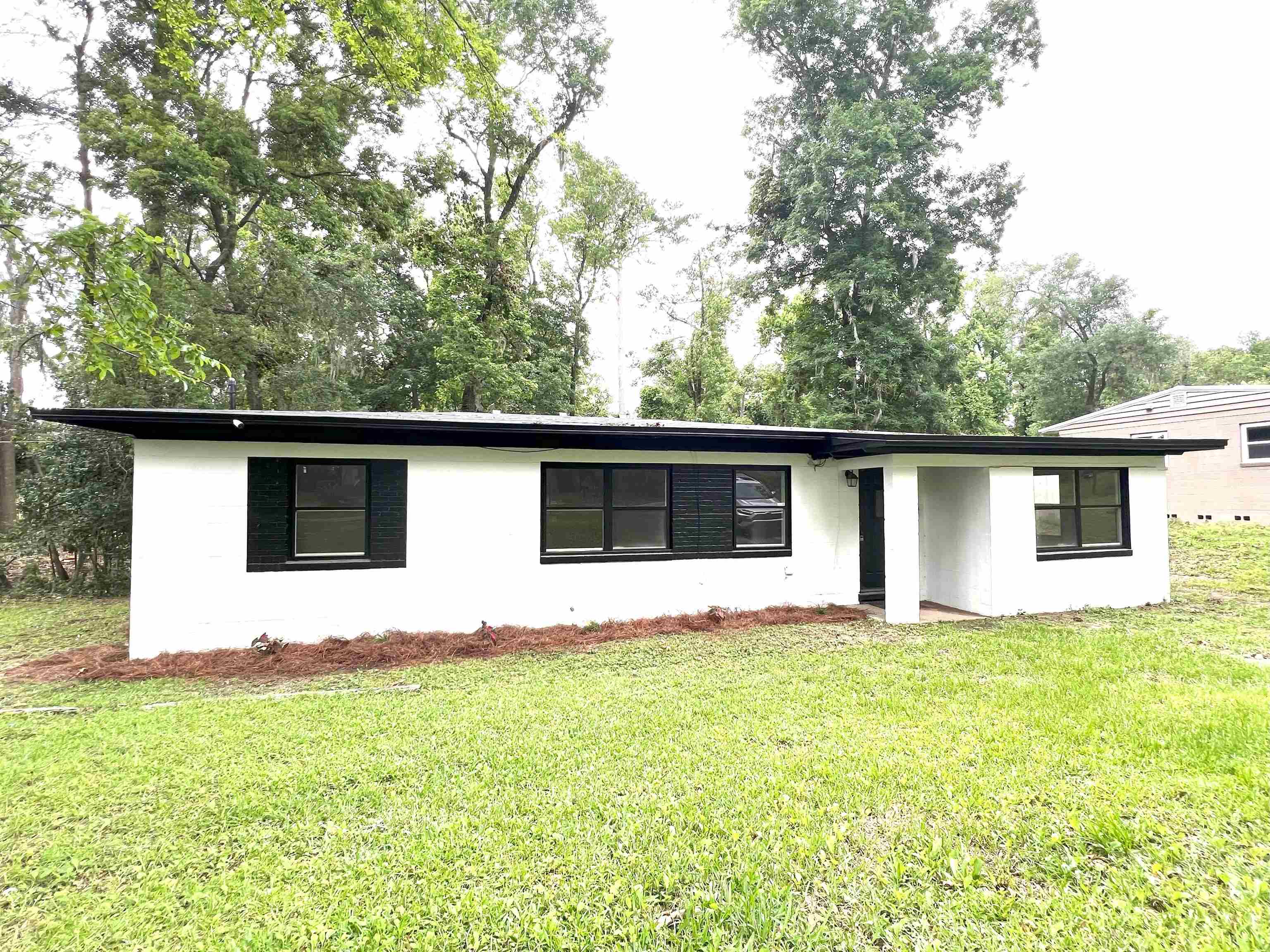2412 Pontiac Drive