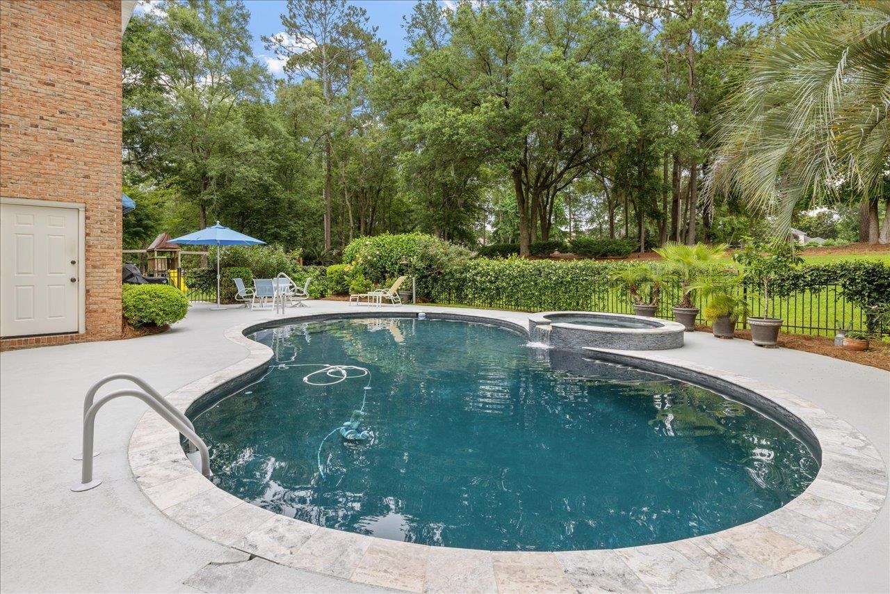 3005 E Golden Eagle Drive
