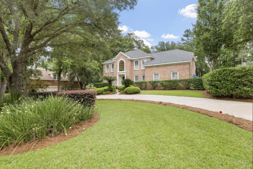 3005 E Golden Eagle Drive