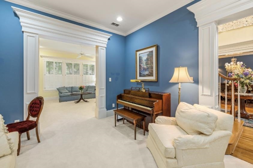 3005 E Golden Eagle Drive