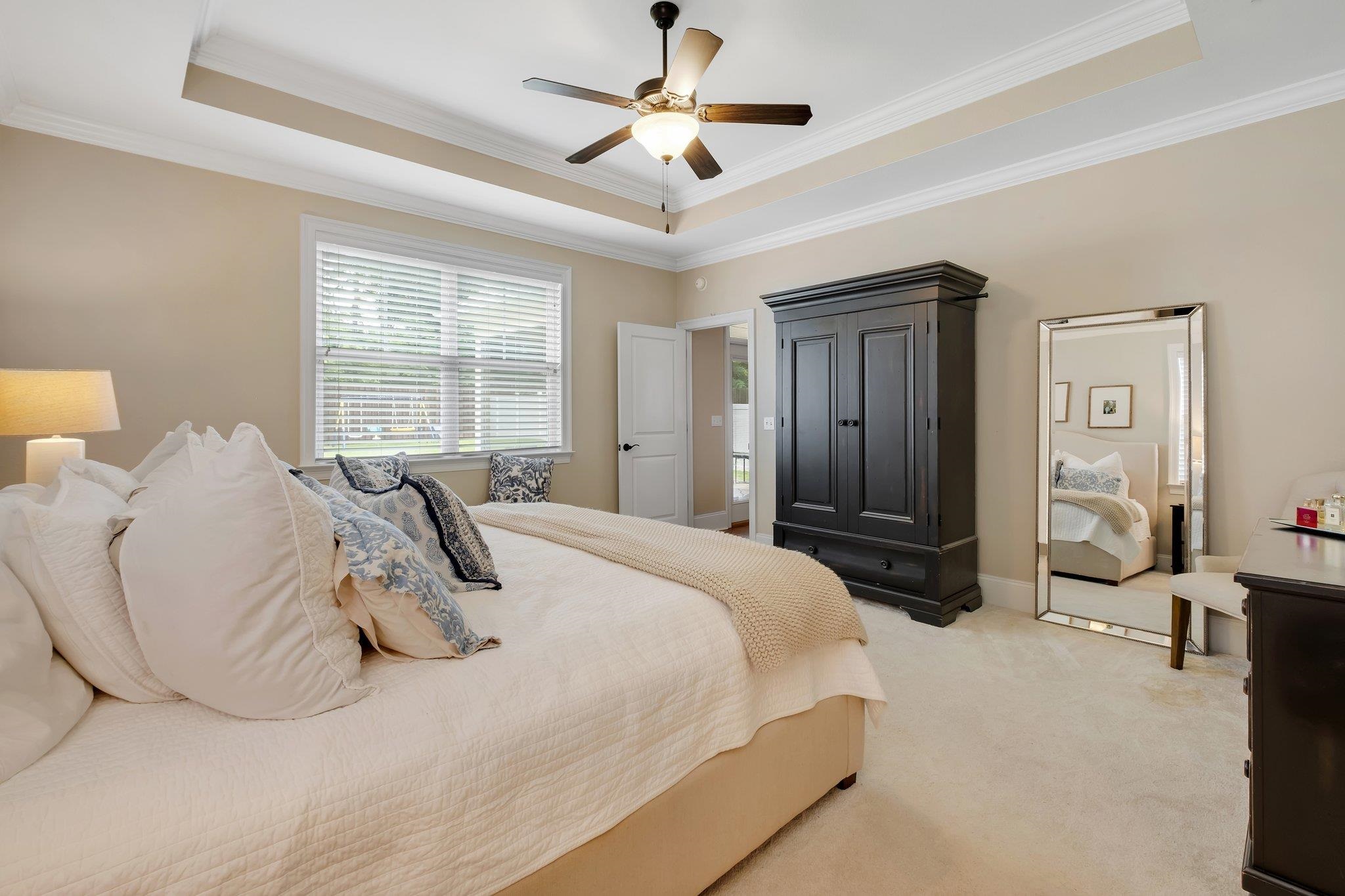 5864 Bascom Drive