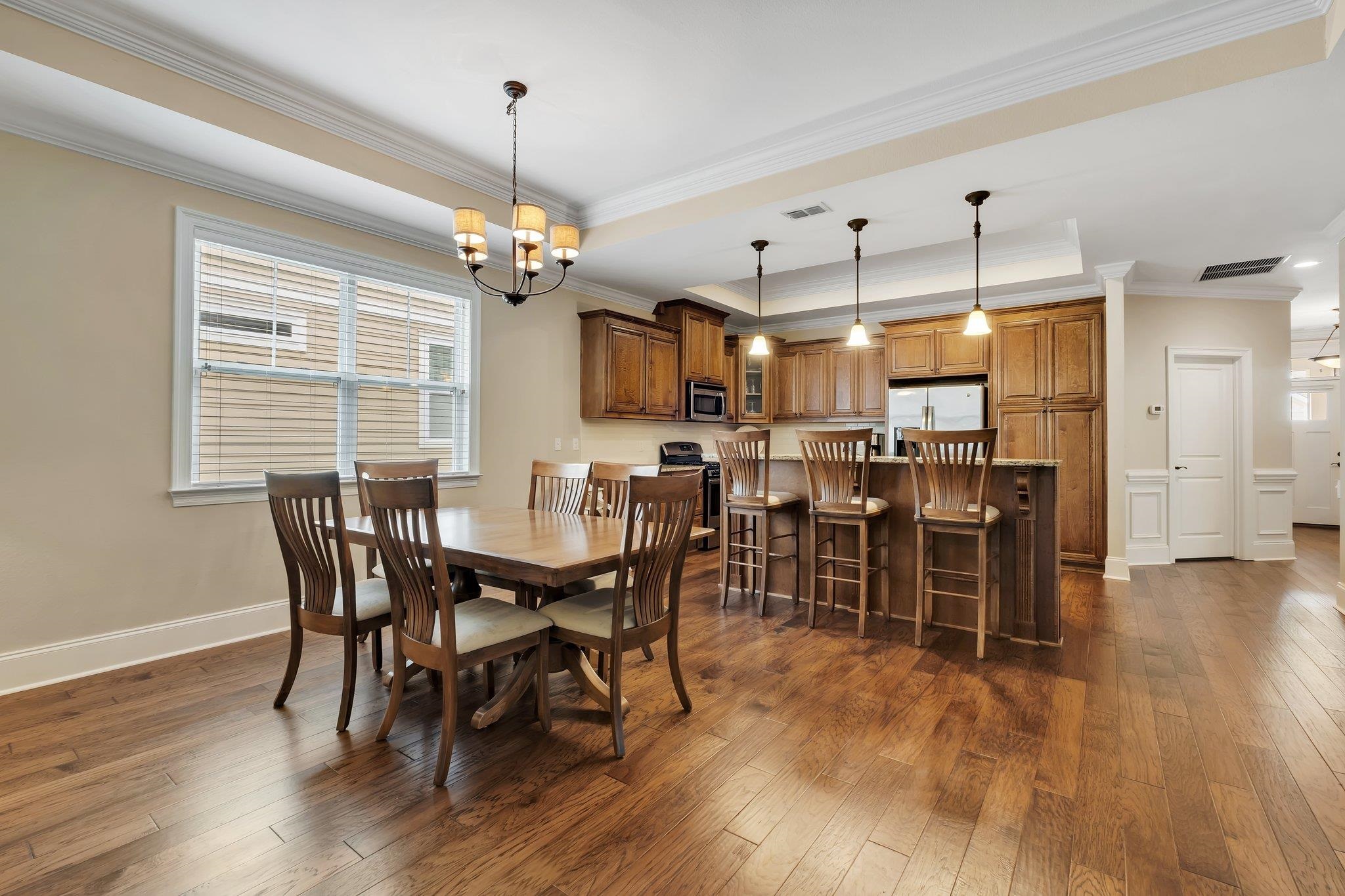 5864 Bascom Drive