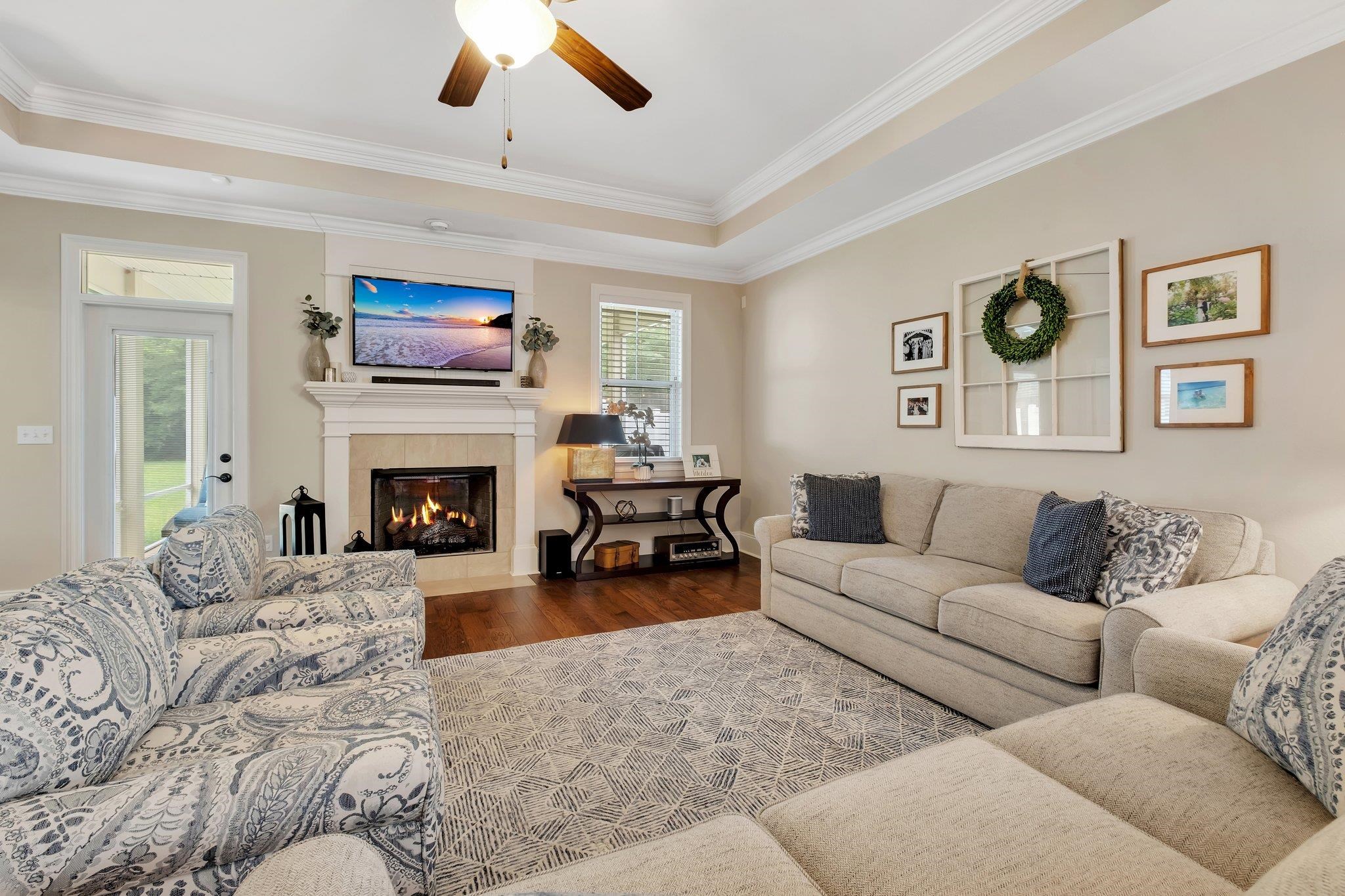 5864 Bascom Drive