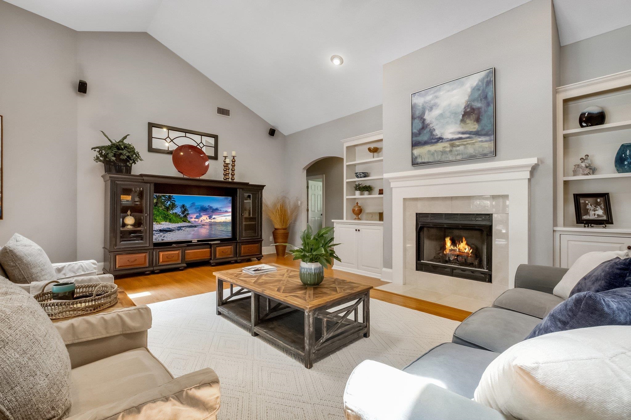 6964 Grenville Road