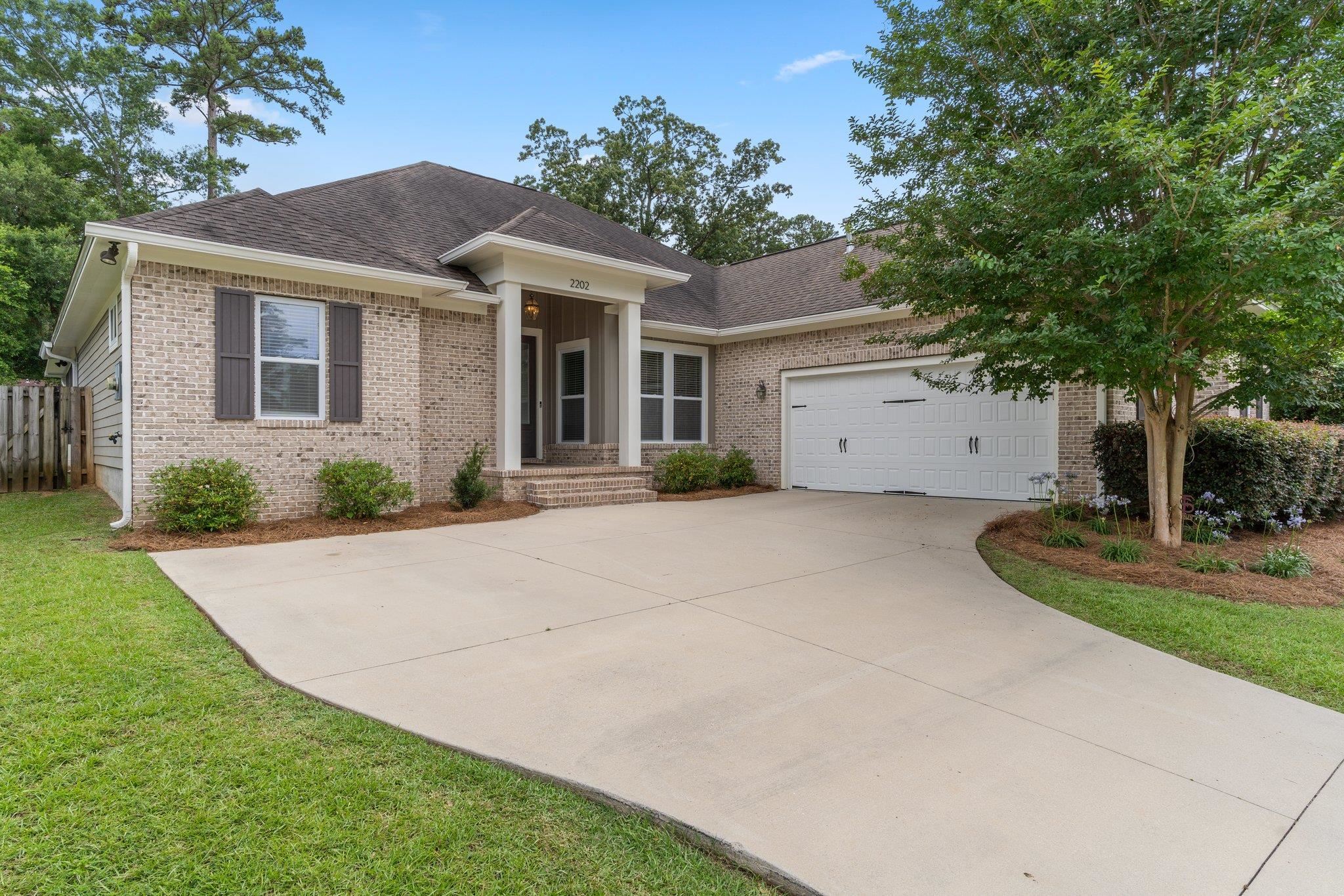 2202 Blakely Court
